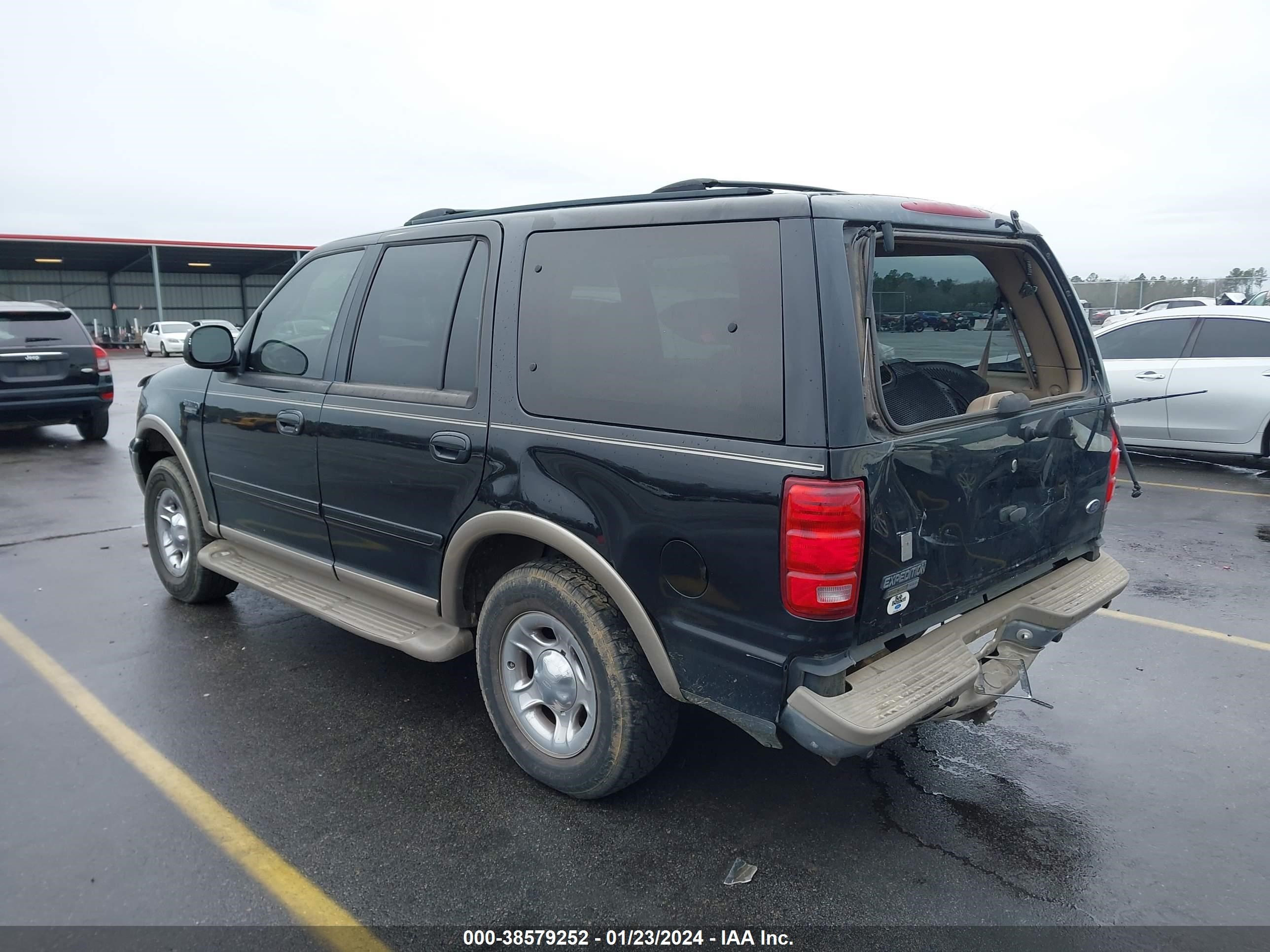 Photo 2 VIN: 1FMFU18L42LA53607 - FORD EXPEDITION 