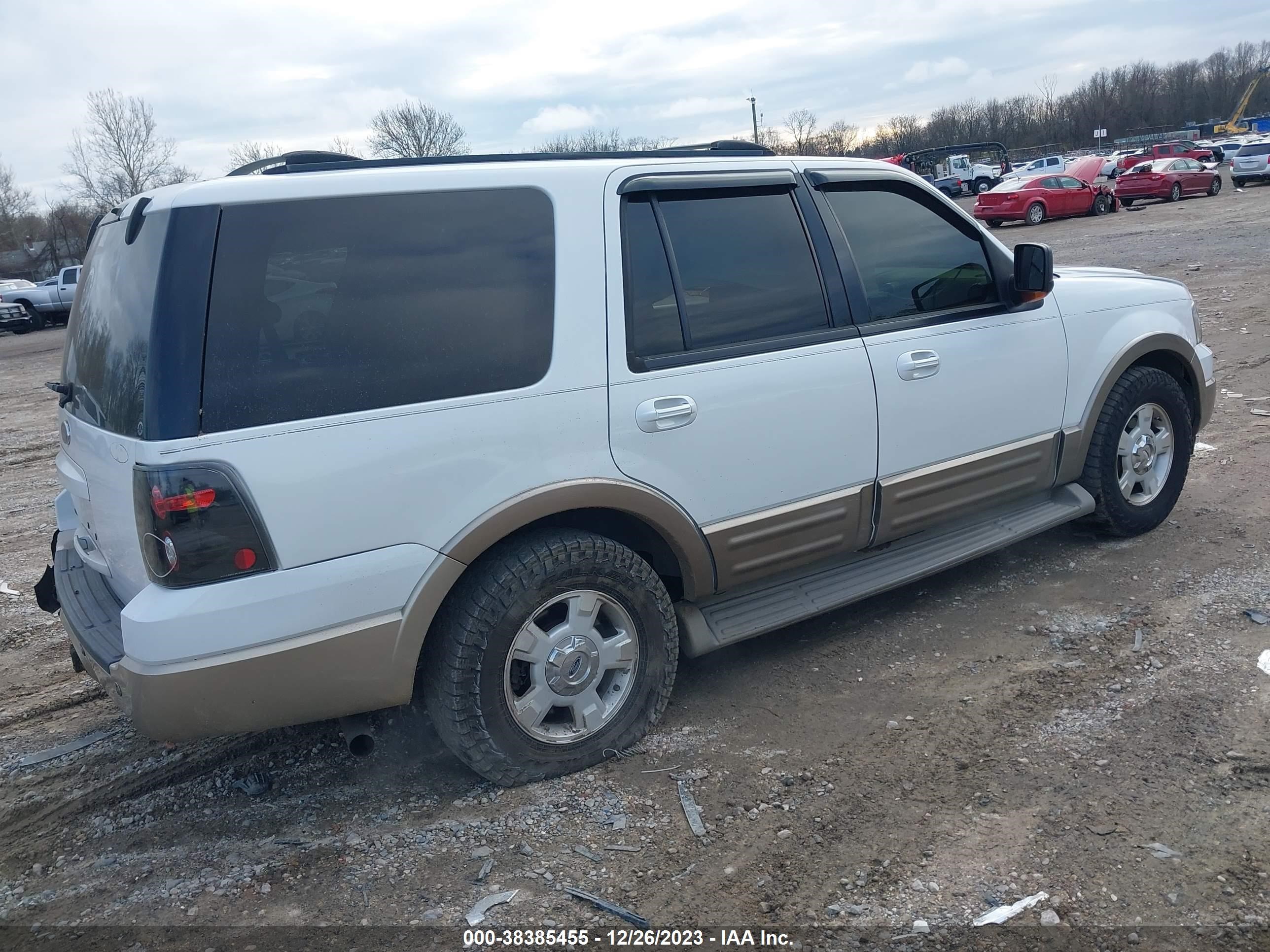 Photo 3 VIN: 1FMFU18L43LC38810 - FORD EXPEDITION 