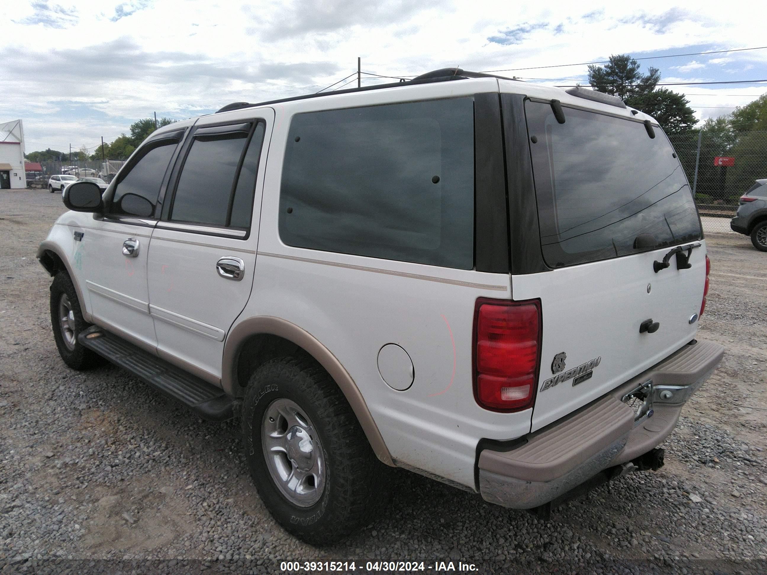 Photo 2 VIN: 1FMFU18L8VLA20131 - FORD EXPEDITION 