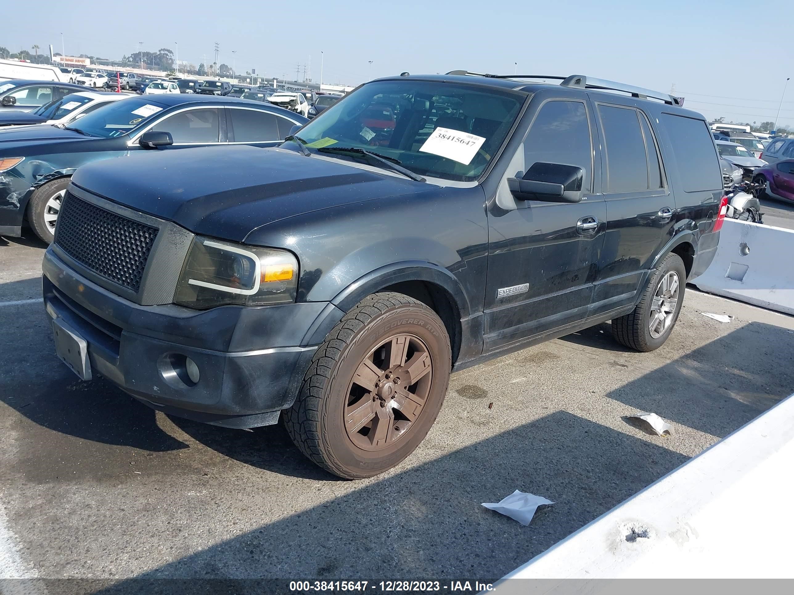 Photo 1 VIN: 1FMFU19508LA85964 - FORD EXPEDITION 