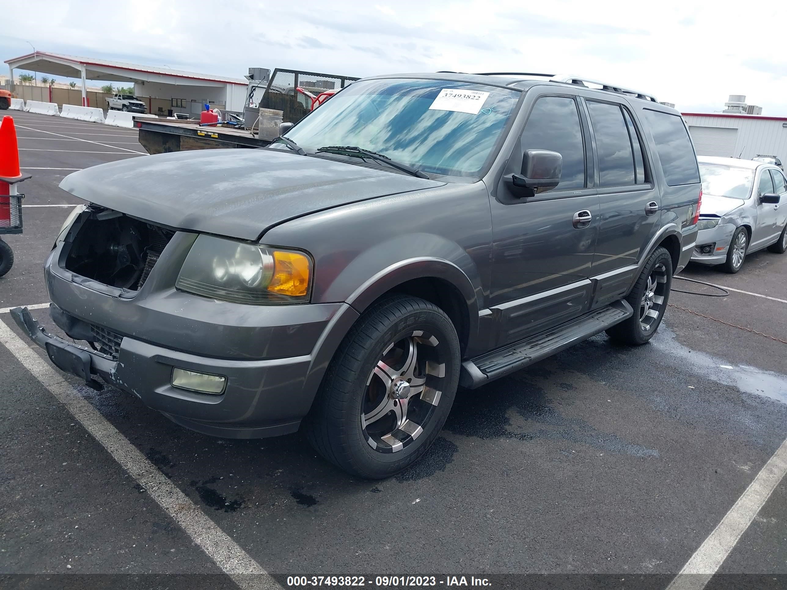 Photo 1 VIN: 1FMFU19565LA47067 - FORD EXPEDITION 