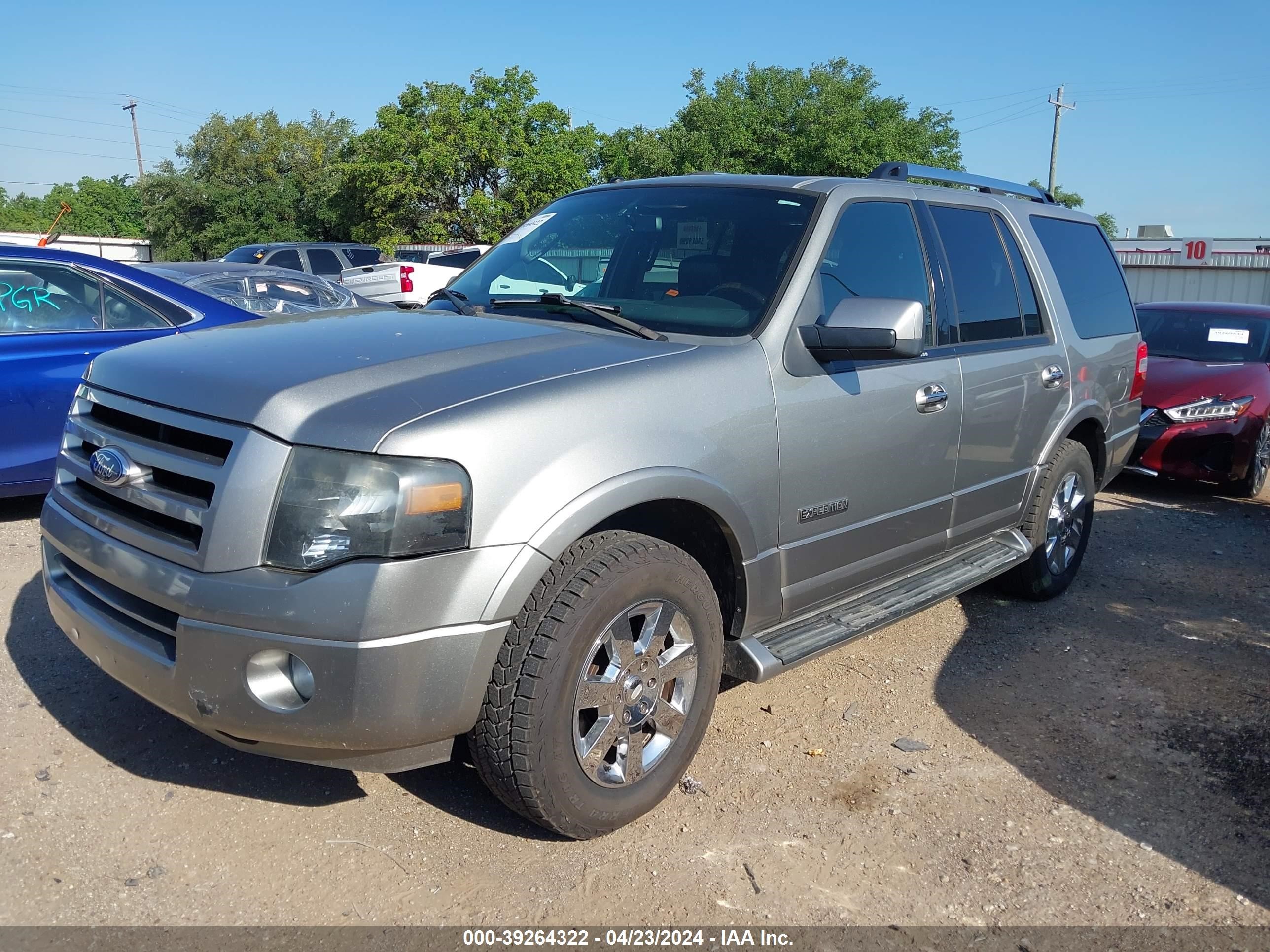 Photo 1 VIN: 1FMFU19588LA79054 - FORD EXPEDITION 