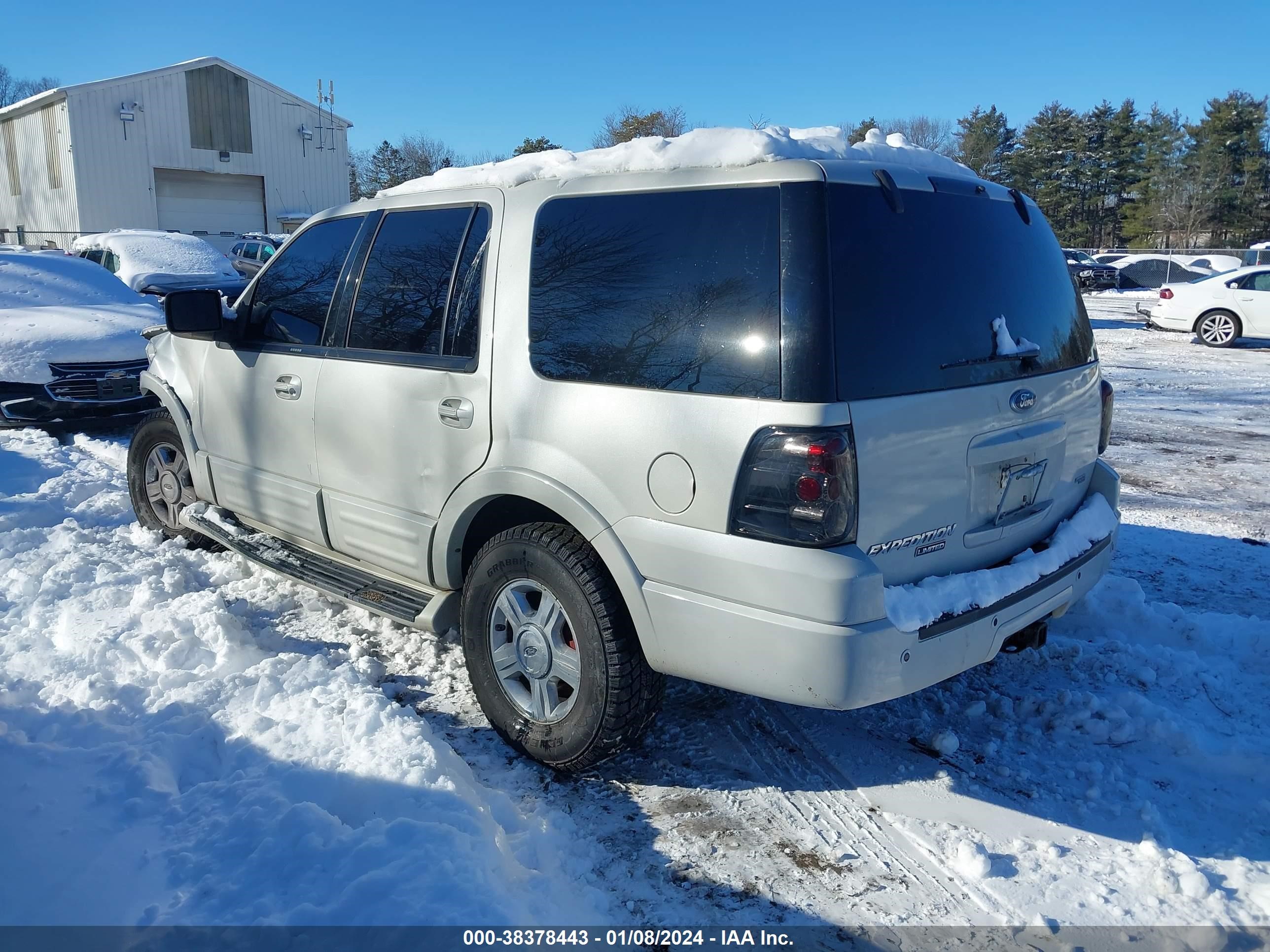 Photo 2 VIN: 1FMFU20506LA51460 - FORD EXPEDITION 