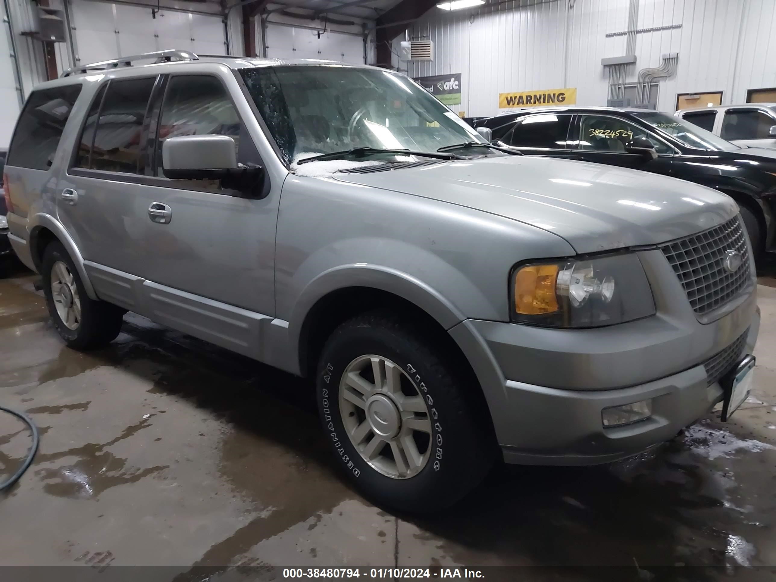 Photo 0 VIN: 1FMFU20526LA55560 - FORD EXPEDITION 