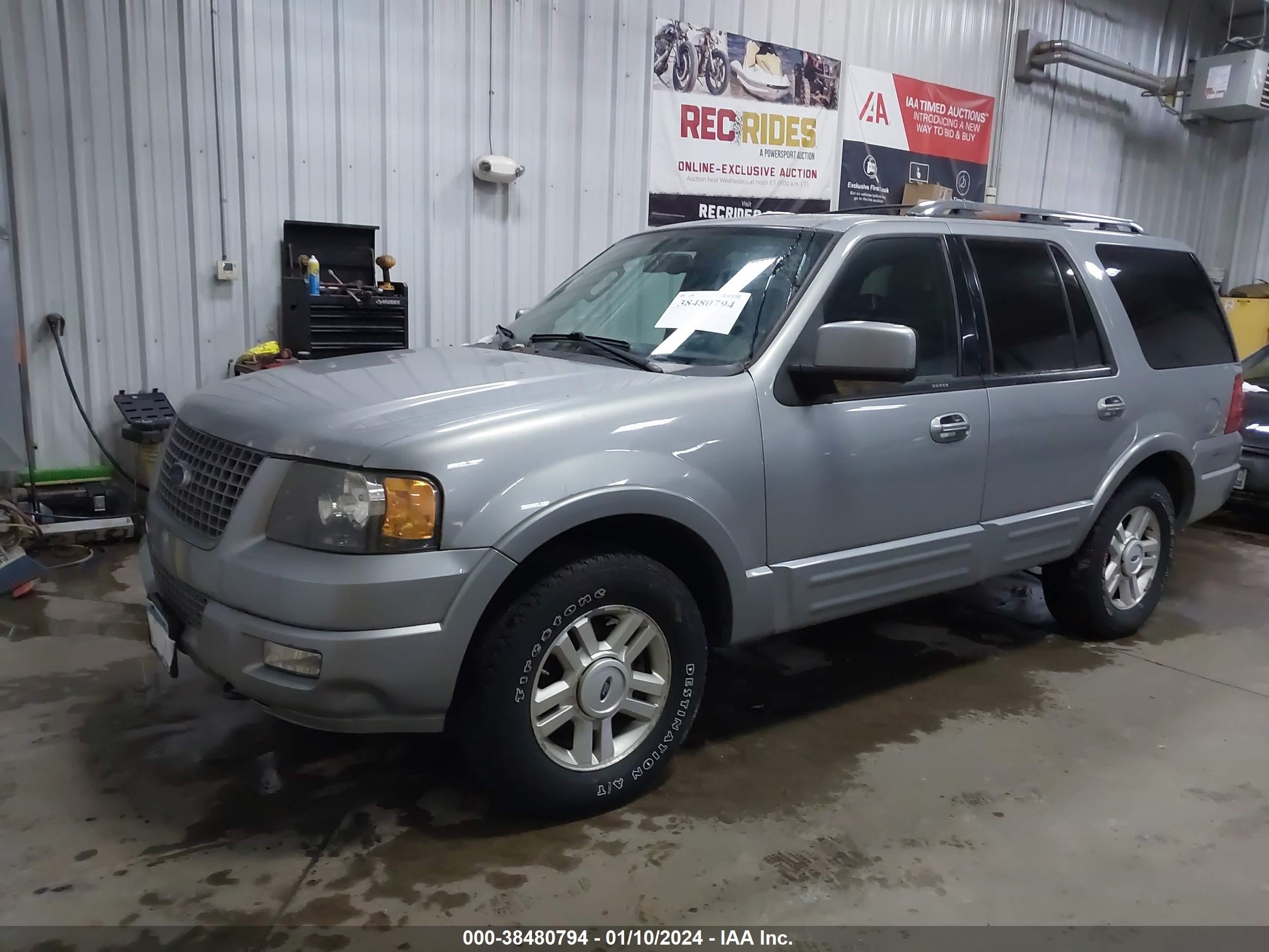 Photo 1 VIN: 1FMFU20526LA55560 - FORD EXPEDITION 