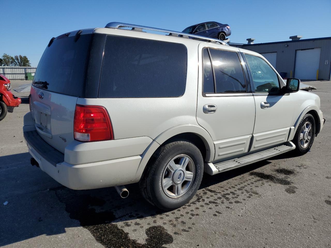 Photo 2 VIN: 1FMFU20566LA82812 - FORD EXPEDITION 