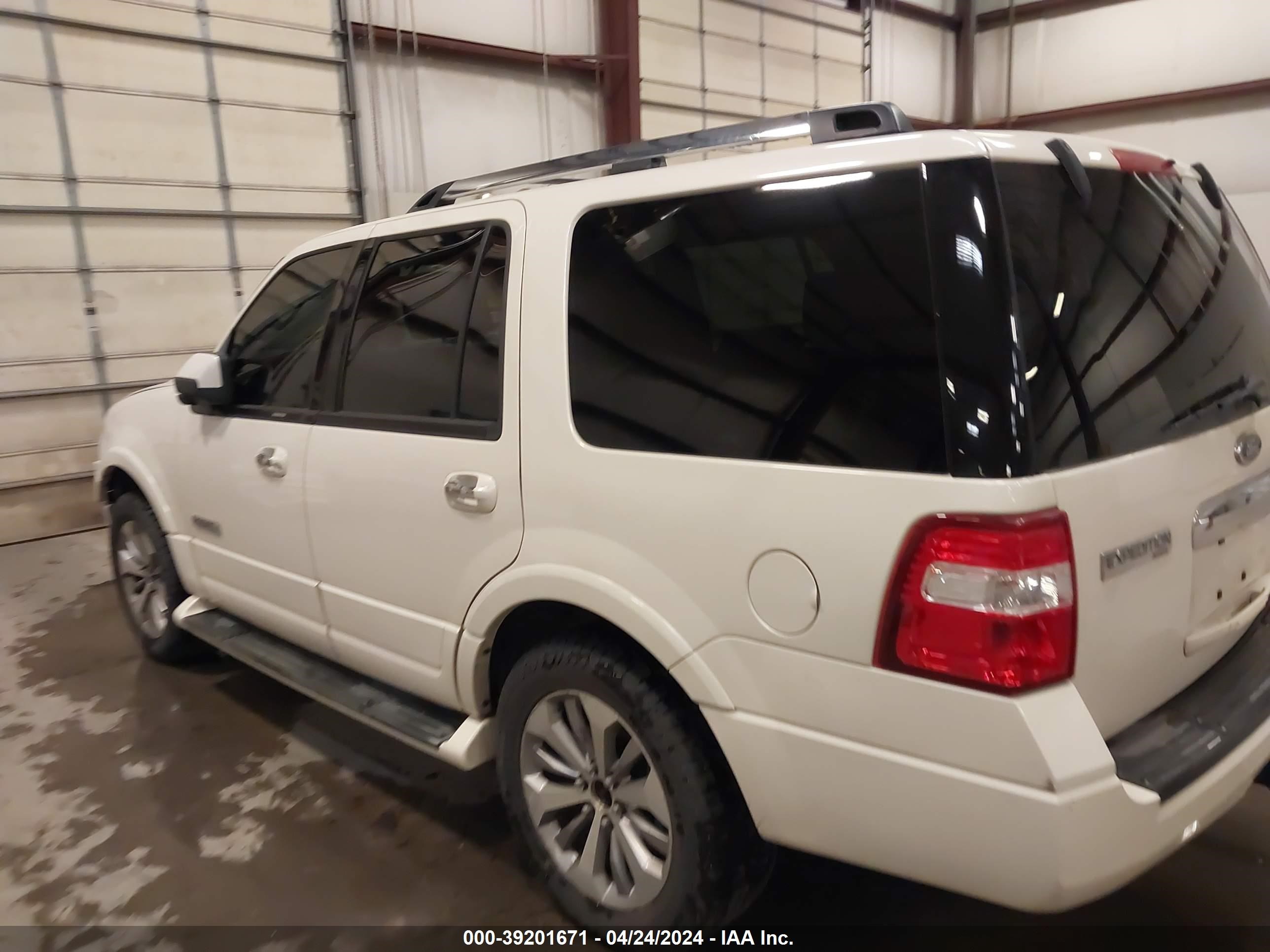 Photo 13 VIN: 1FMFU20567LA76638 - FORD EXPEDITION 