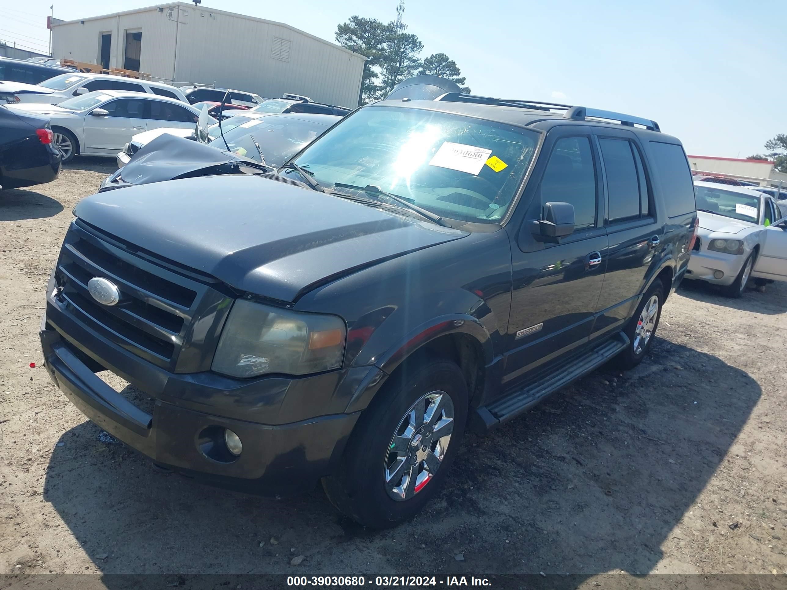 Photo 1 VIN: 1FMFU20577LA25052 - FORD EXPEDITION 