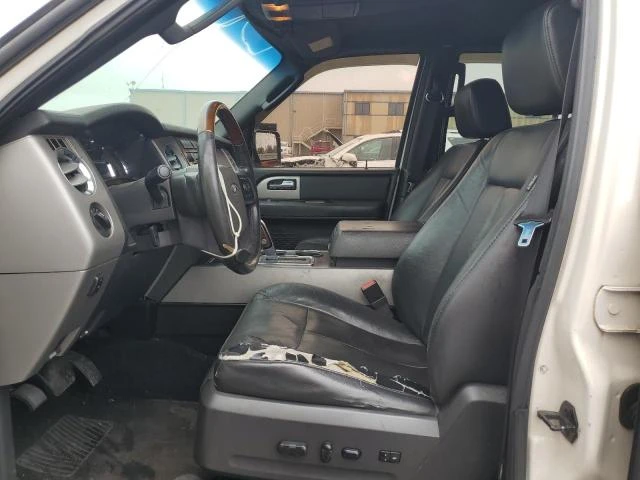 Photo 6 VIN: 1FMFU20598LA49581 - FORD EXPEDITION 