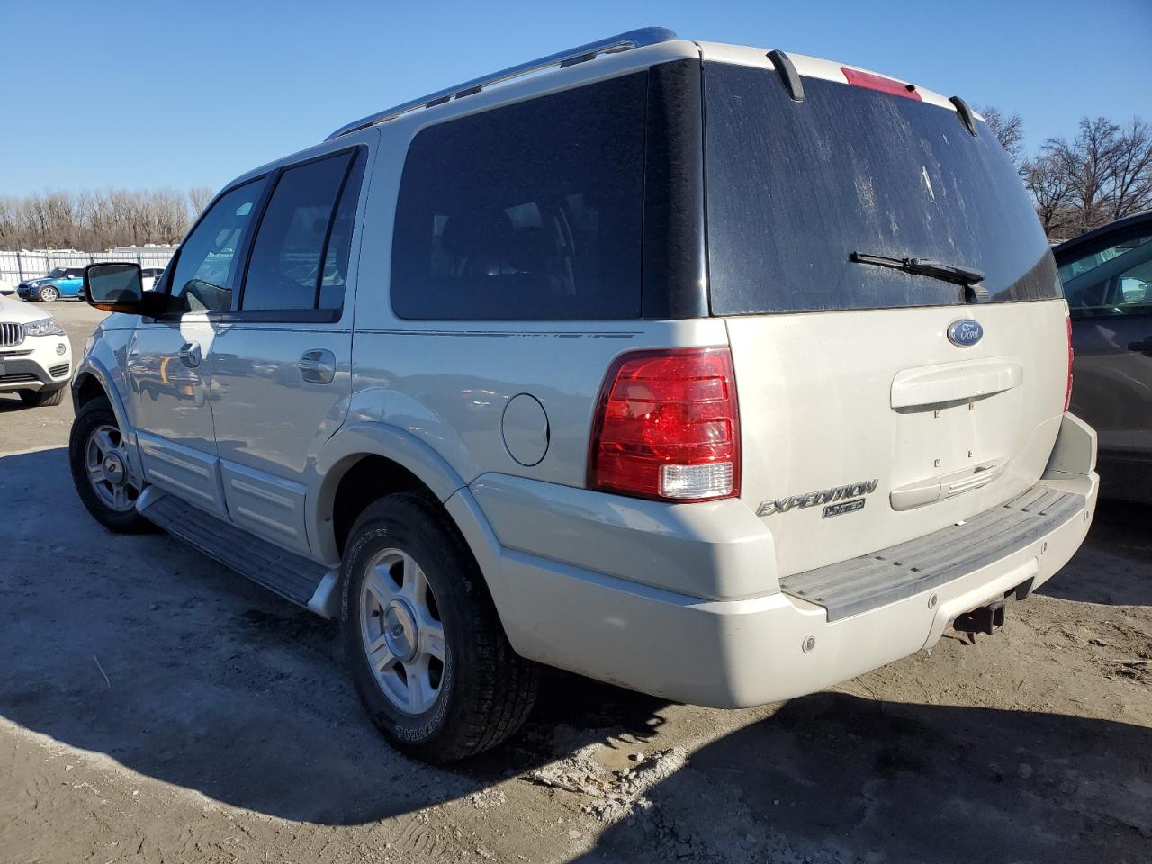 Photo 1 VIN: 1FMFU205X6LA04761 - FORD EXPEDITION 