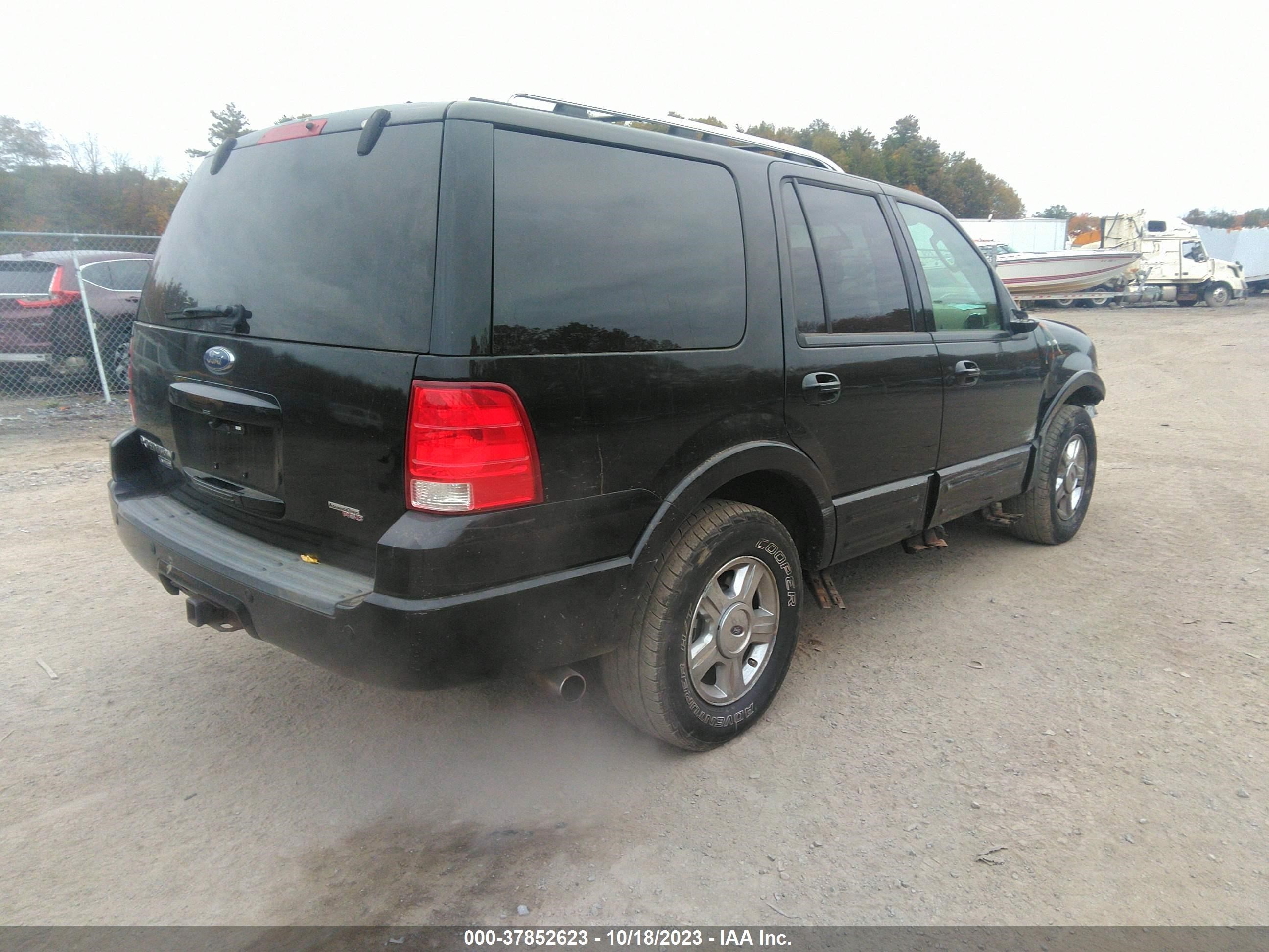 Photo 3 VIN: 1FMFU205X6LA45715 - FORD EXPEDITION 