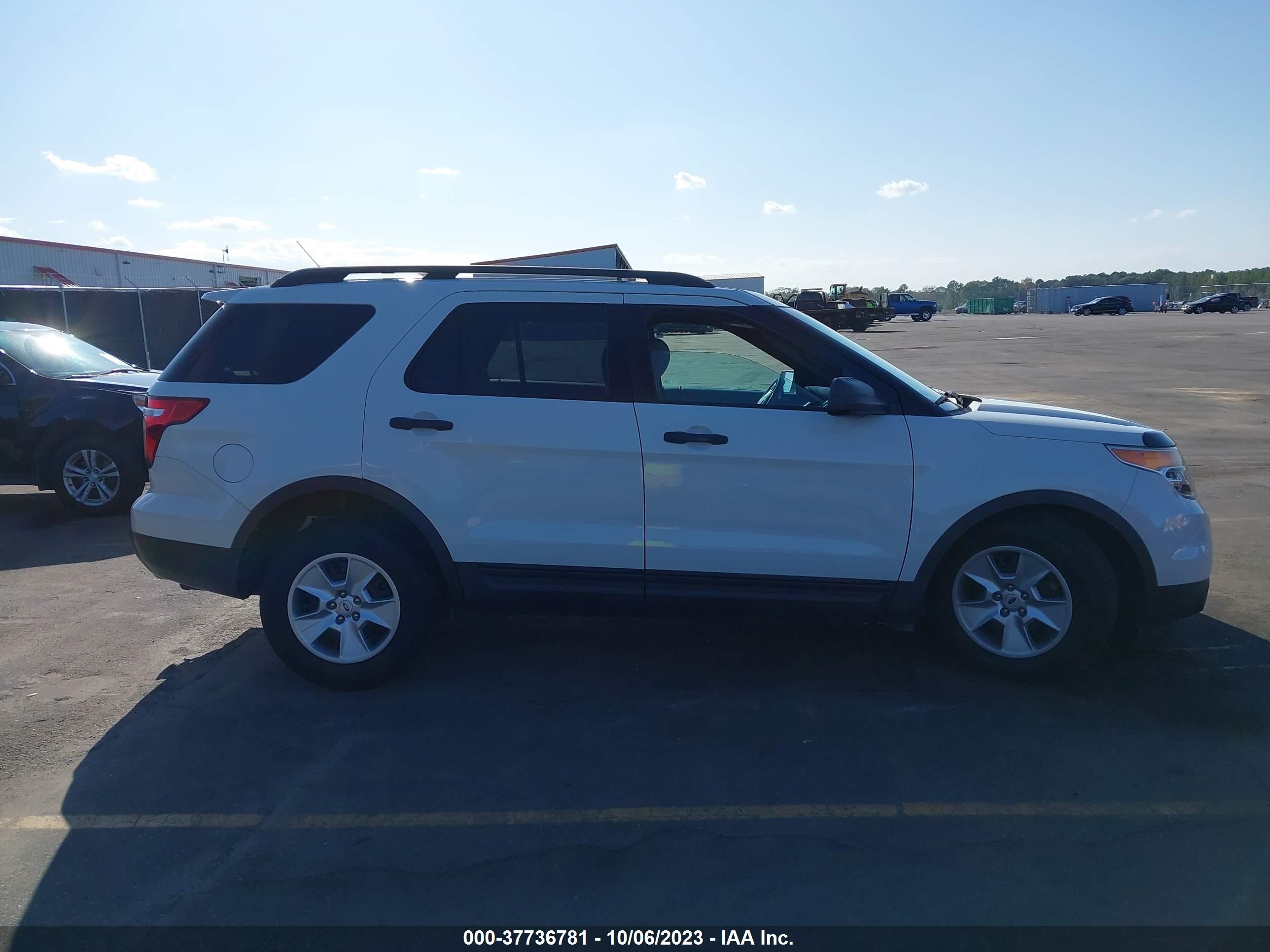 Photo 12 VIN: 1FMHK7B86CGA98385 - FORD EXPLORER 