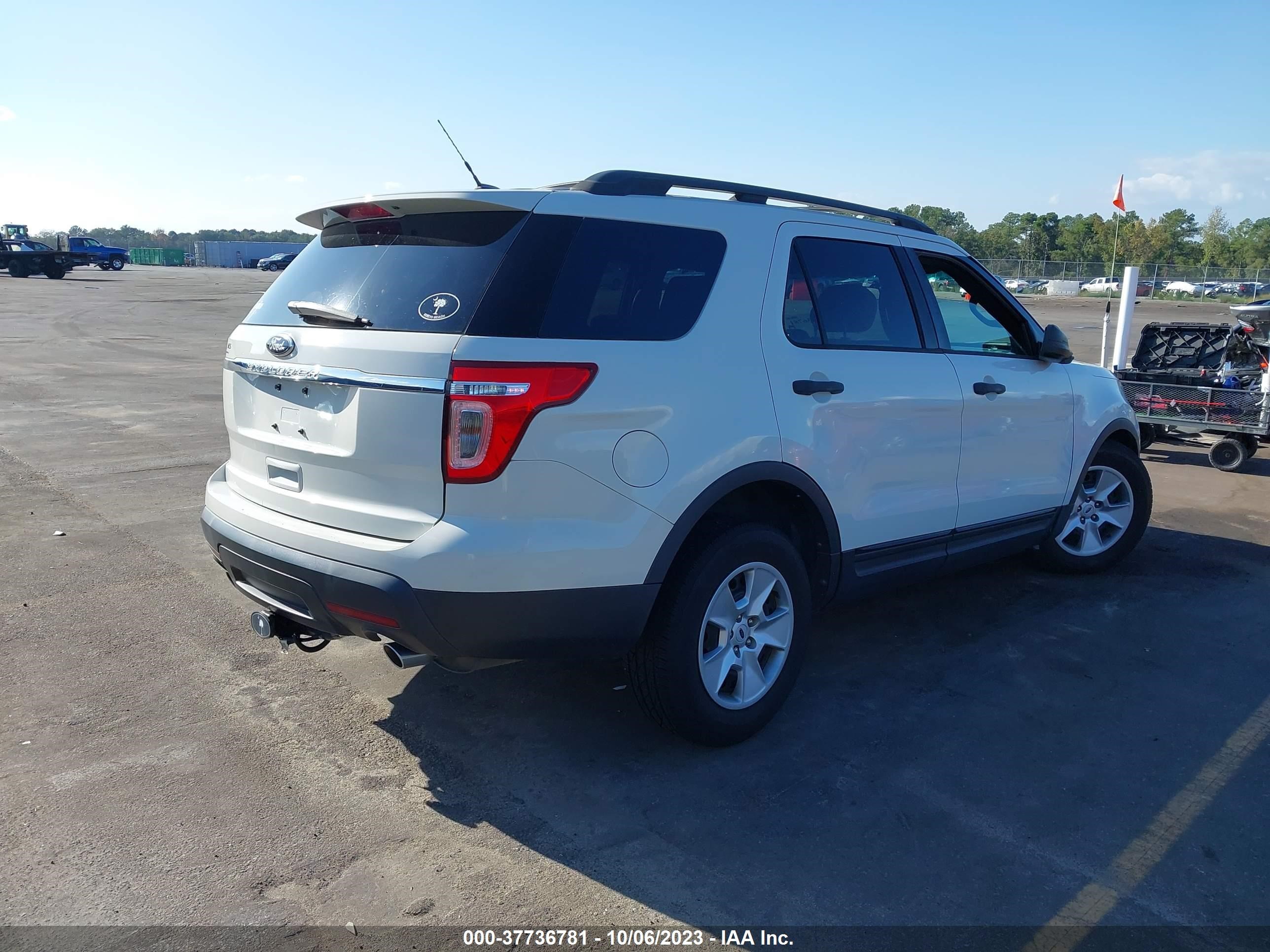 Photo 3 VIN: 1FMHK7B86CGA98385 - FORD EXPLORER 