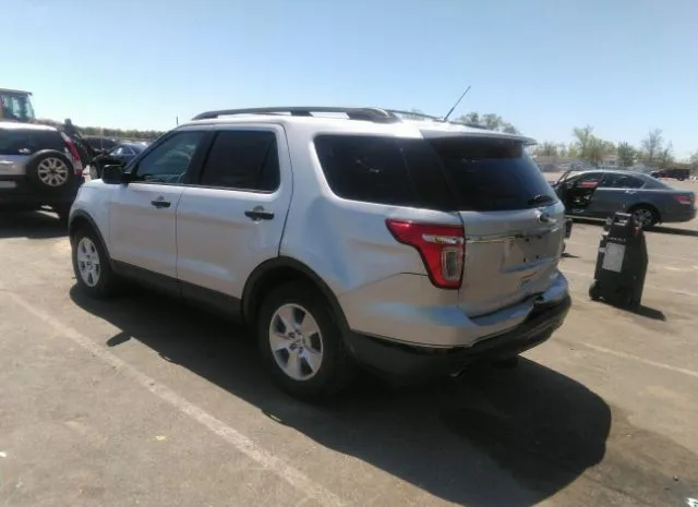 Photo 2 VIN: 1FMHK7B8XBGA90126 - FORD EXPLORER 