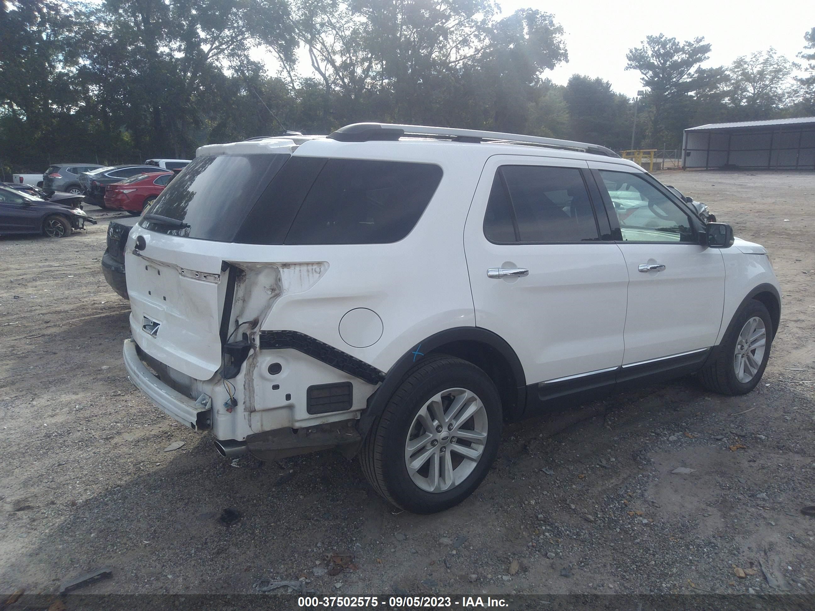 Photo 3 VIN: 1FMHK7D84CGA30227 - FORD EXPLORER 