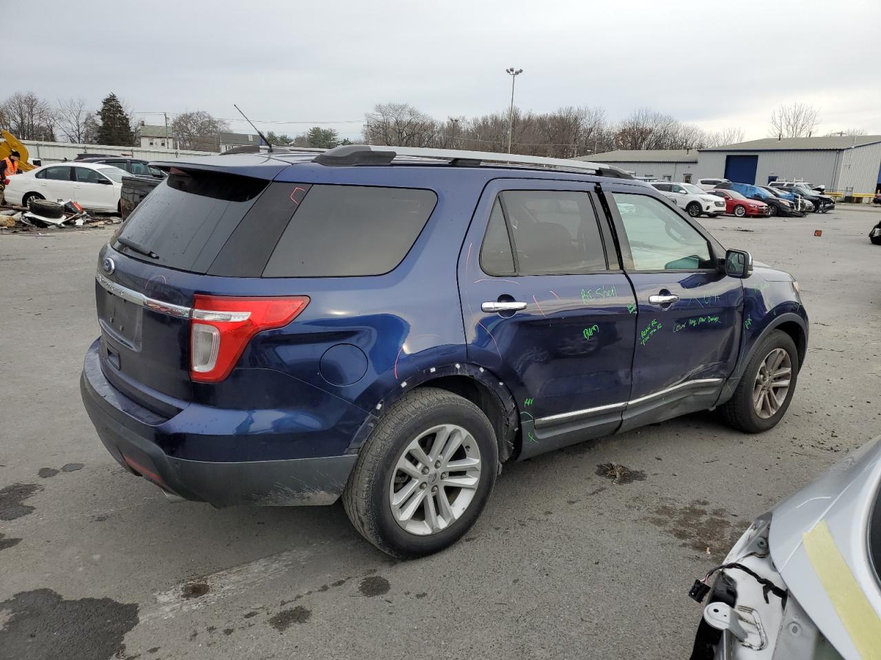 Photo 2 VIN: 1FMHK7D85BGA59671 - FORD EXPLORER 