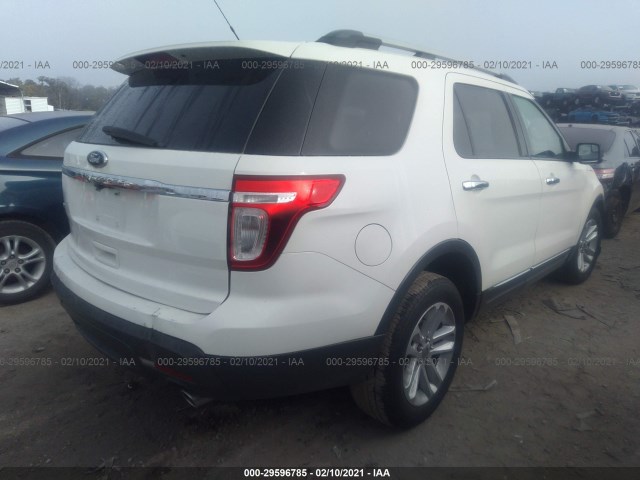 Photo 3 VIN: 1FMHK7D8XBGA09493 - FORD EXPLORER 