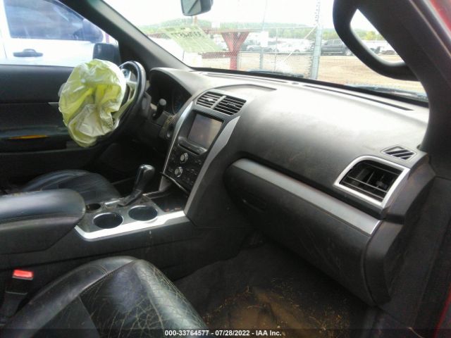 Photo 4 VIN: 1FMHK7D8XBGA72755 - FORD EXPLORER 