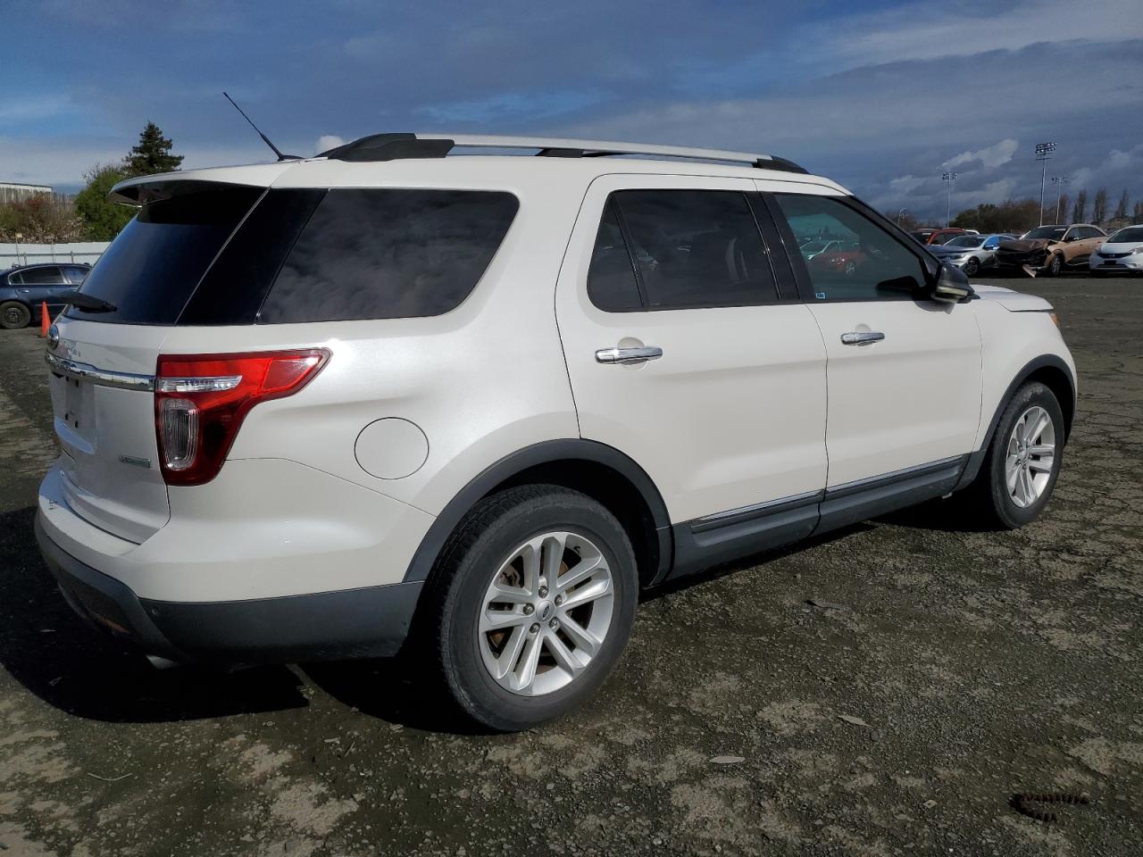 Photo 2 VIN: 1FMHK7D97CGA84470 - FORD EXPLORER 