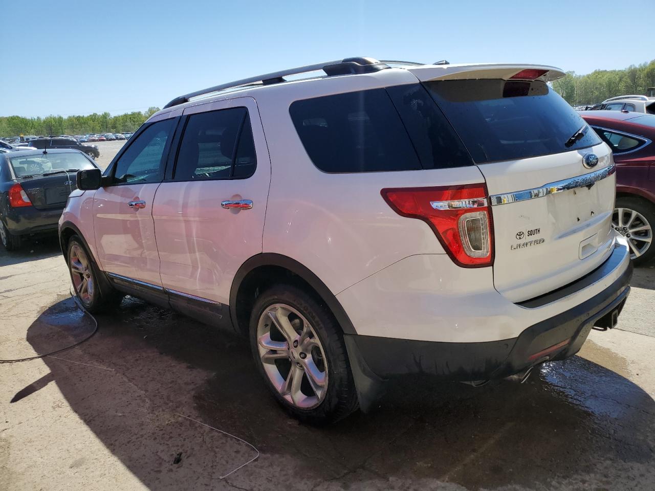 Photo 1 VIN: 1FMHK7F85CGB01562 - FORD EXPLORER 