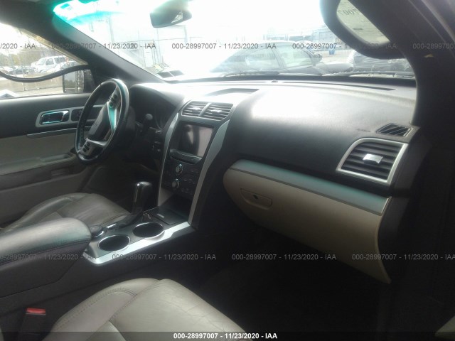 Photo 4 VIN: 1FMHK8D84BGA48067 - FORD EXPLORER 