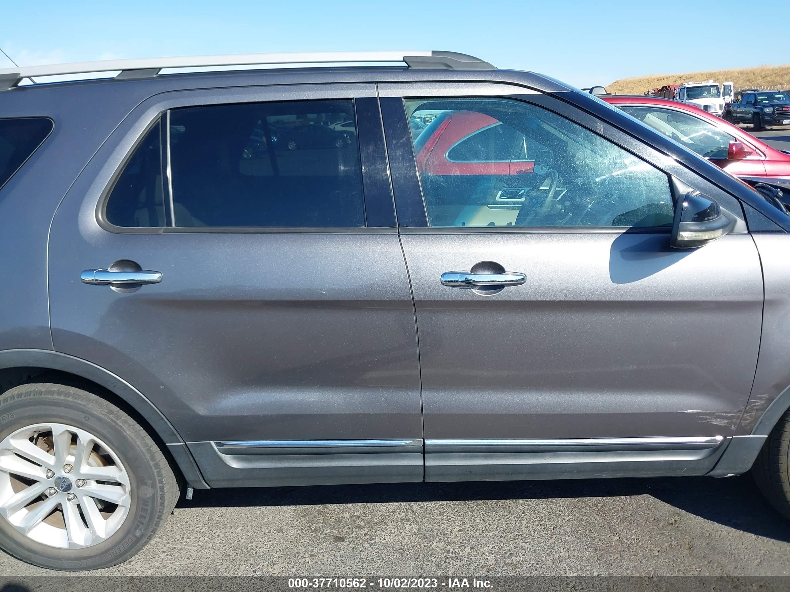 Photo 12 VIN: 1FMHK8D87BGA87865 - FORD EXPLORER 