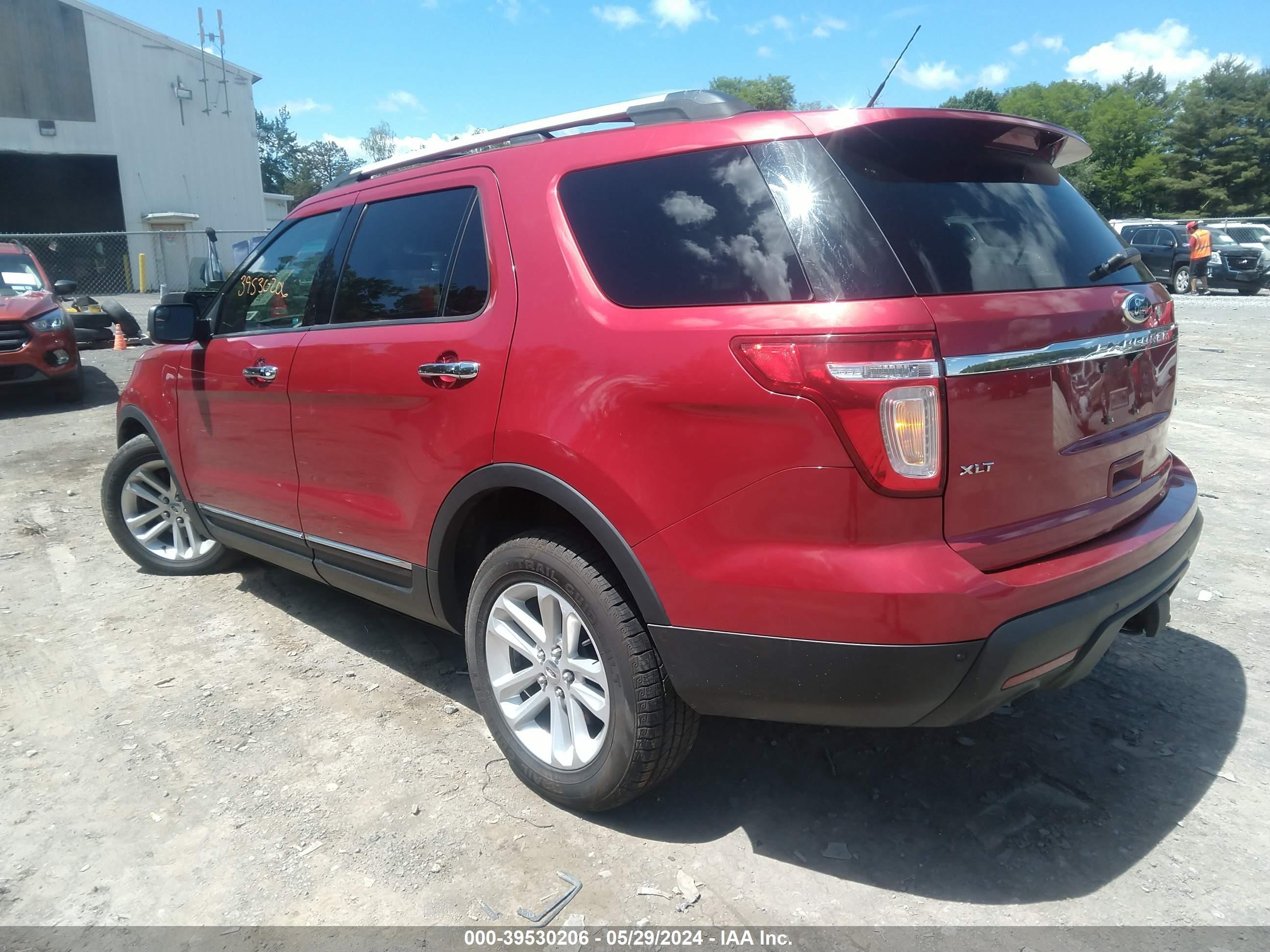 Photo 2 VIN: 1FMHK8D89BGA06316 - FORD EXPLORER 