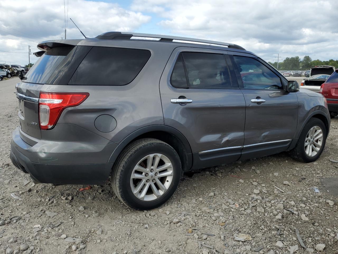 Photo 2 VIN: 1FMHK8D89CGA12215 - FORD EXPLORER 