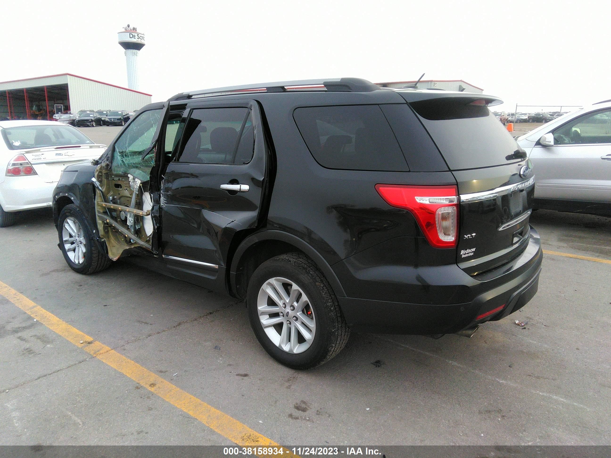 Photo 2 VIN: 1FMHK8D89CGA80966 - FORD EXPLORER 