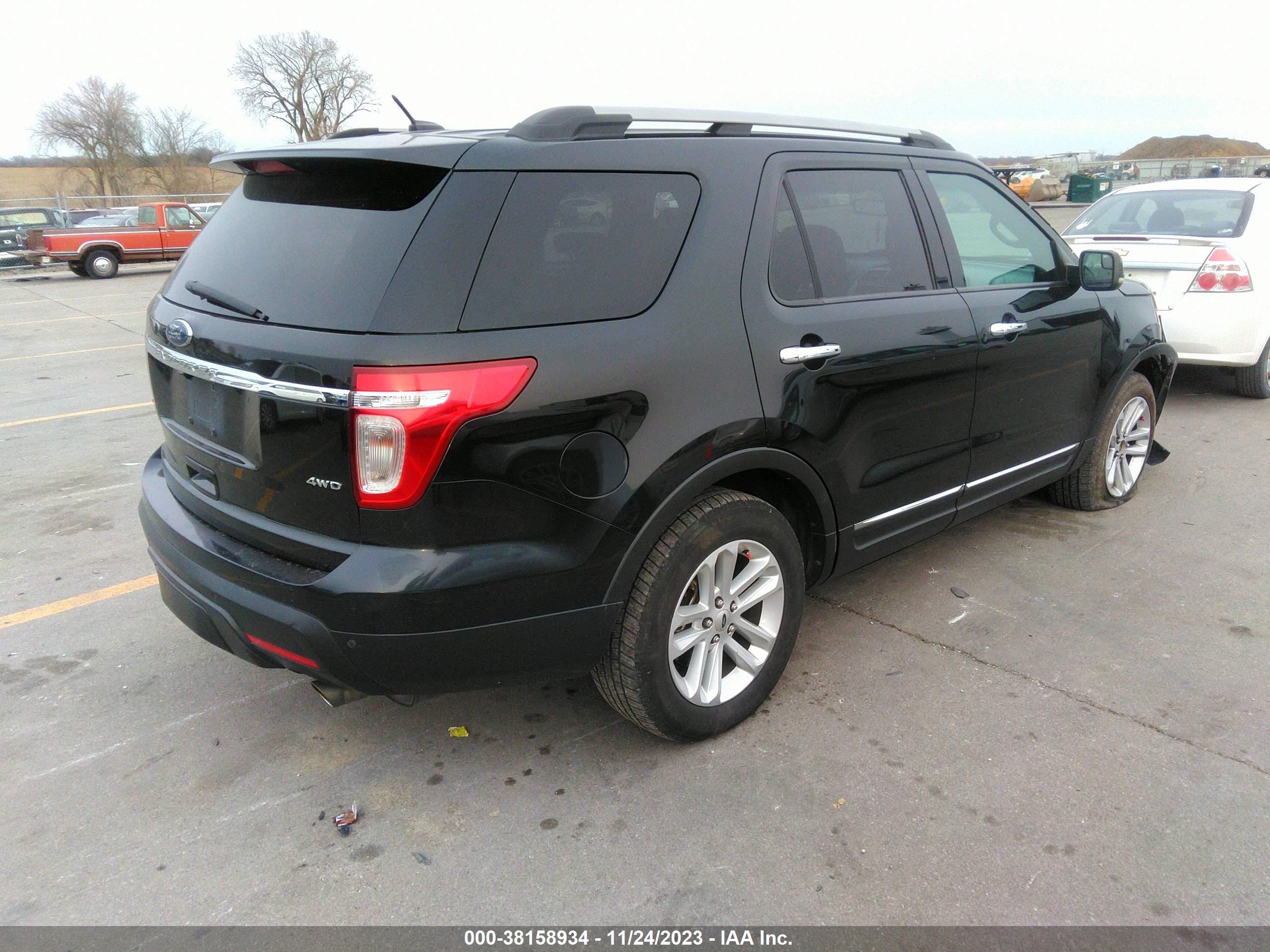 Photo 3 VIN: 1FMHK8D89CGA80966 - FORD EXPLORER 