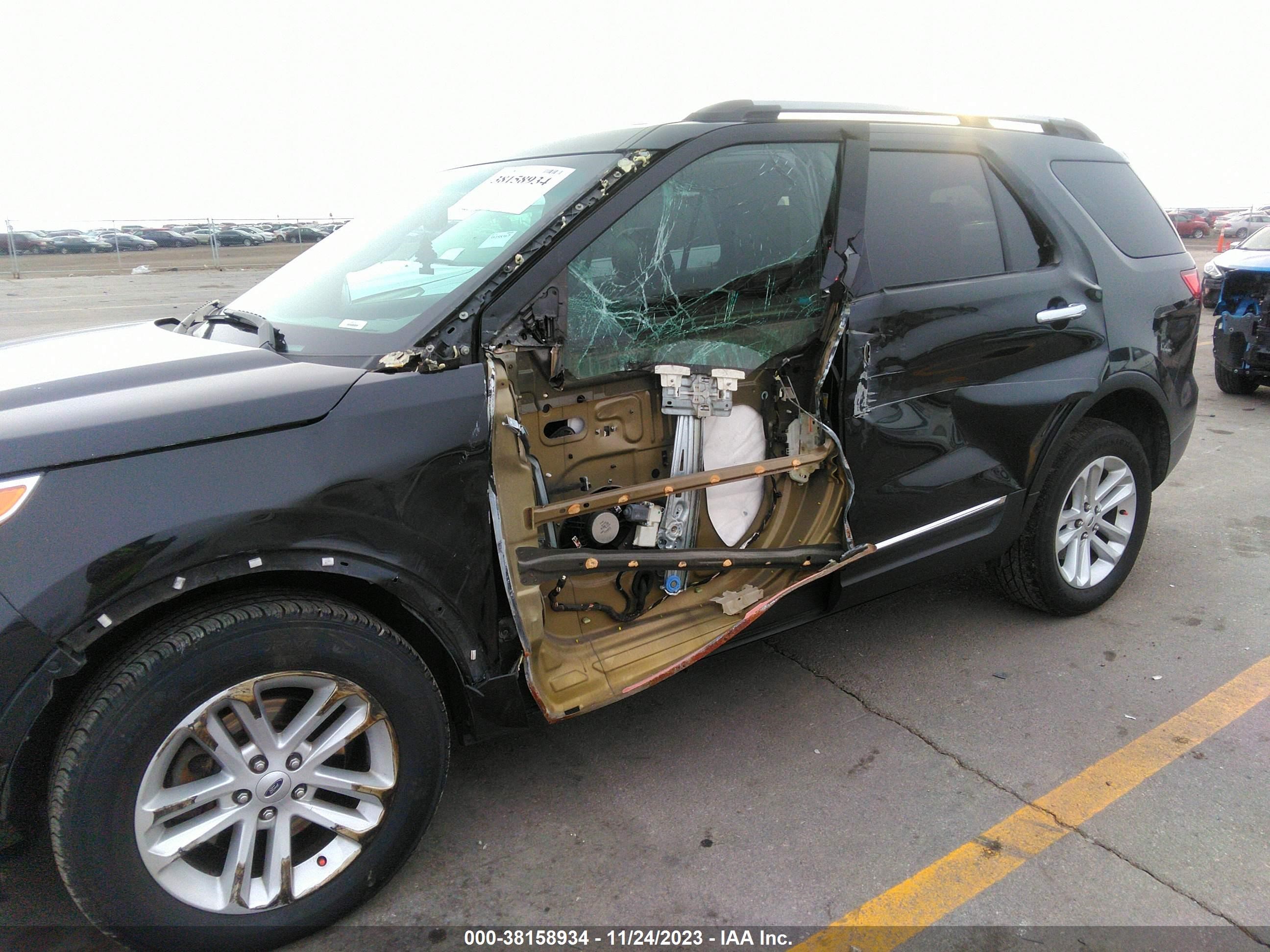 Photo 5 VIN: 1FMHK8D89CGA80966 - FORD EXPLORER 