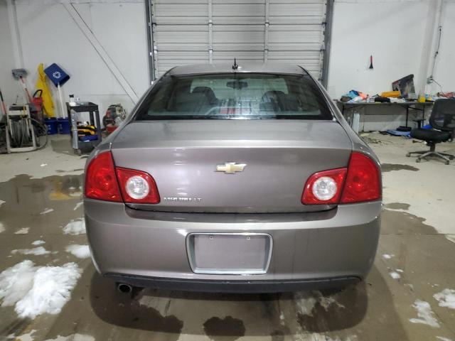 Photo 5 VIN: 1FMHK8D8XCGA10831 - CHEVROLET MALIBU 