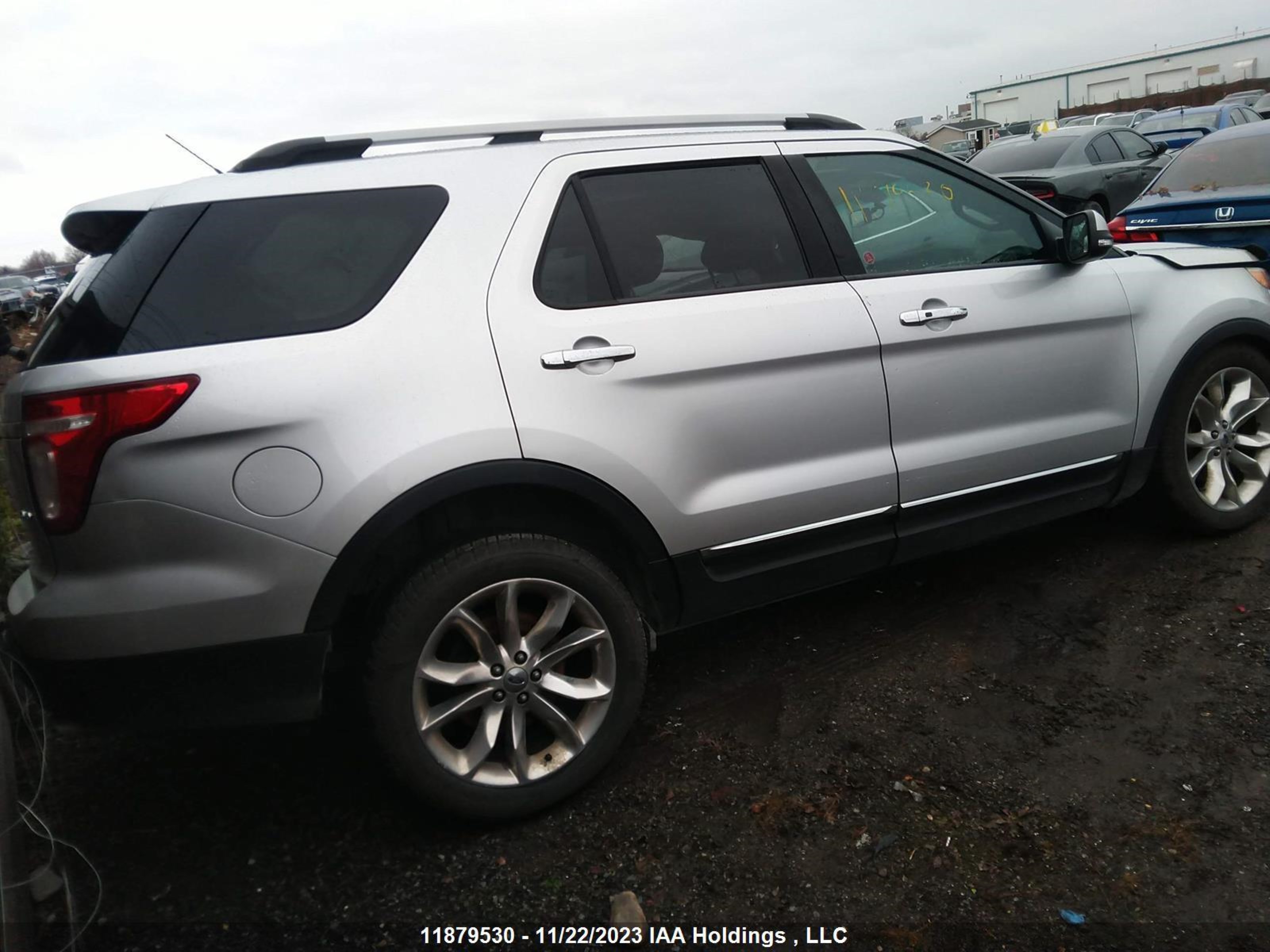 Photo 3 VIN: 1FMHK8F80BGA54610 - FORD EXPLORER 