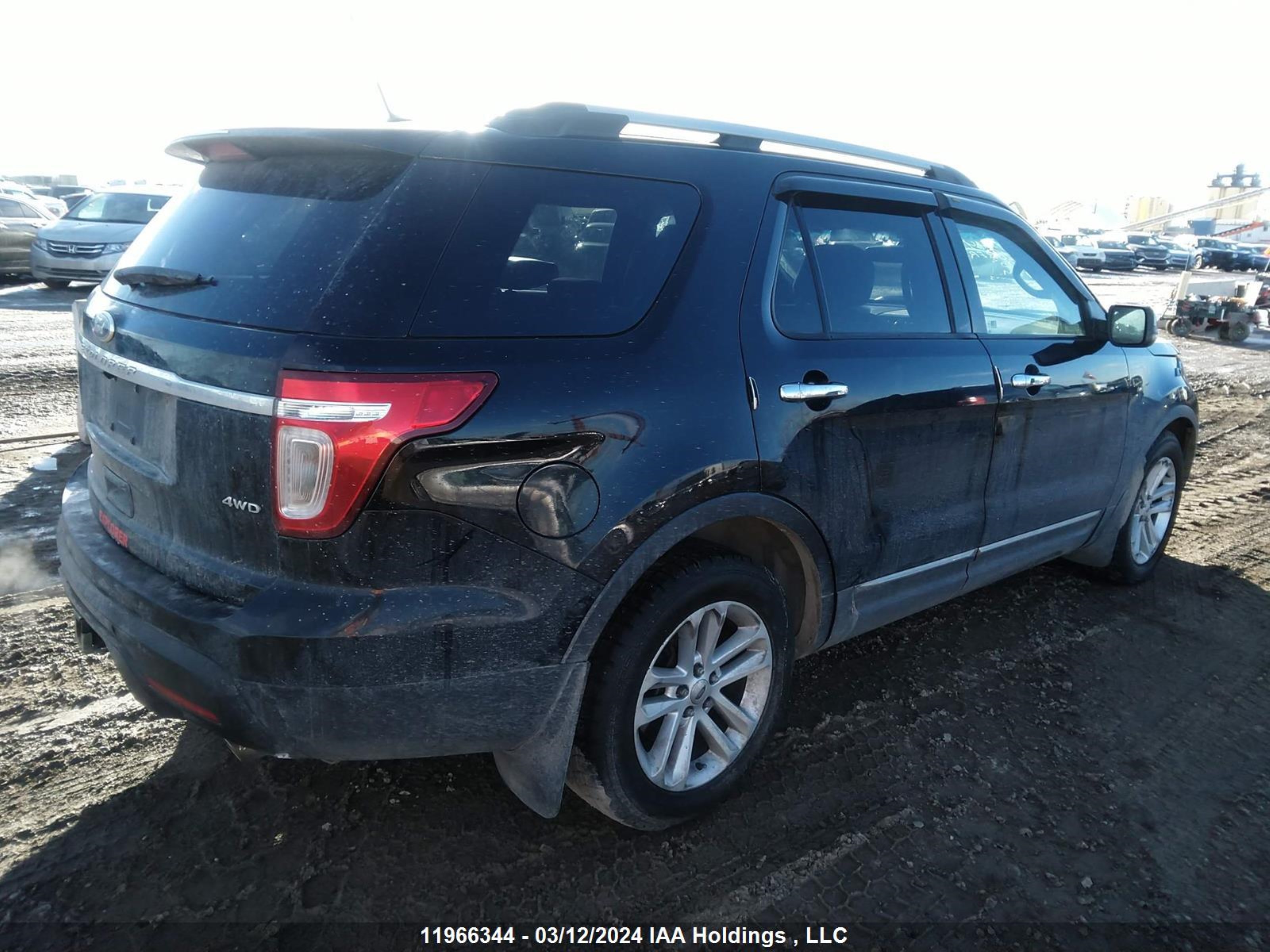 Photo 3 VIN: 1FMHK8F81CGA02680 - FORD EXPLORER 