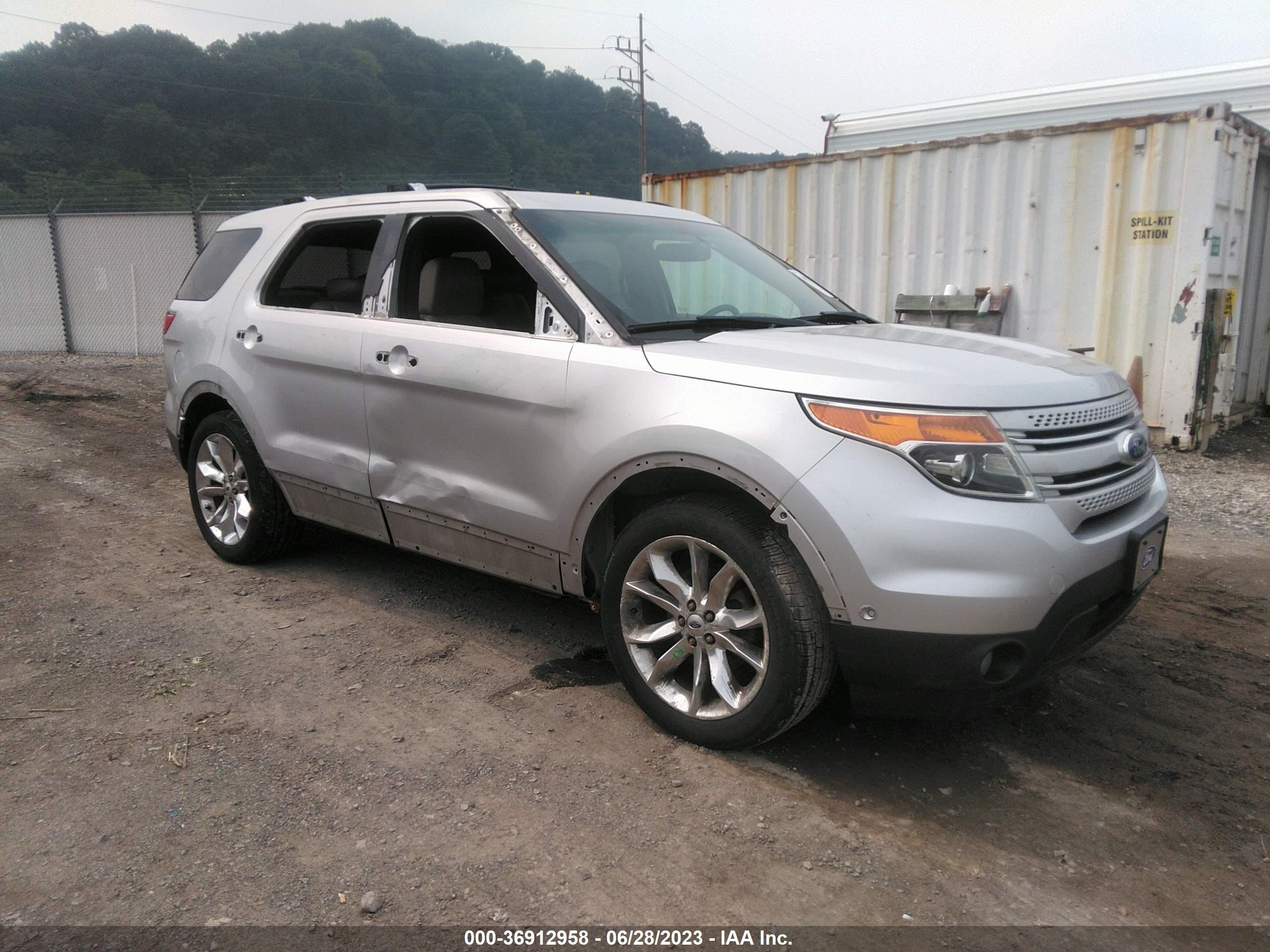 Photo 0 VIN: 1FMHK8F85CGA47184 - FORD EXPLORER 