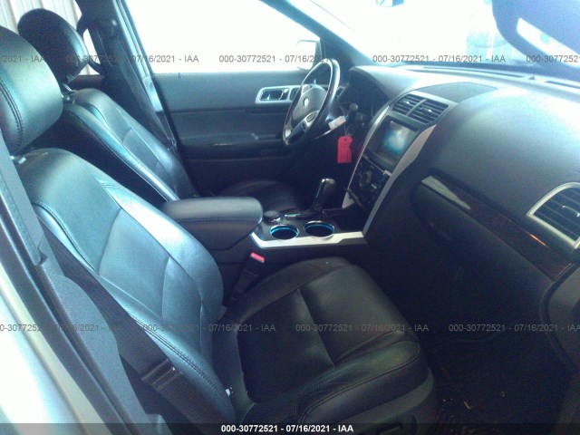 Photo 4 VIN: 1FMHK8F88BGA16994 - FORD EXPLORER 