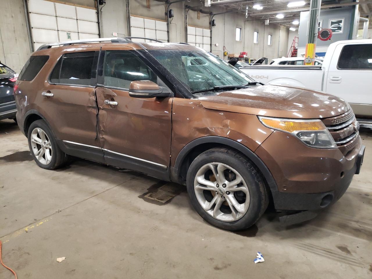 Photo 3 VIN: 1FMHK8F88BGA83627 - FORD EXPLORER 