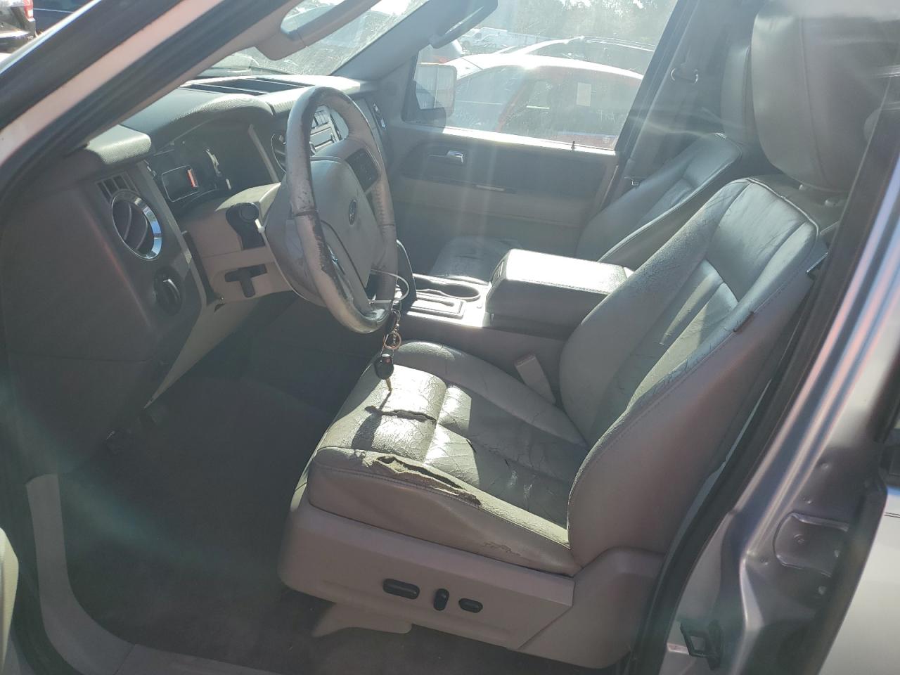 Photo 6 VIN: 1FMJK1F52AEB62042 - FORD EXPEDITION 