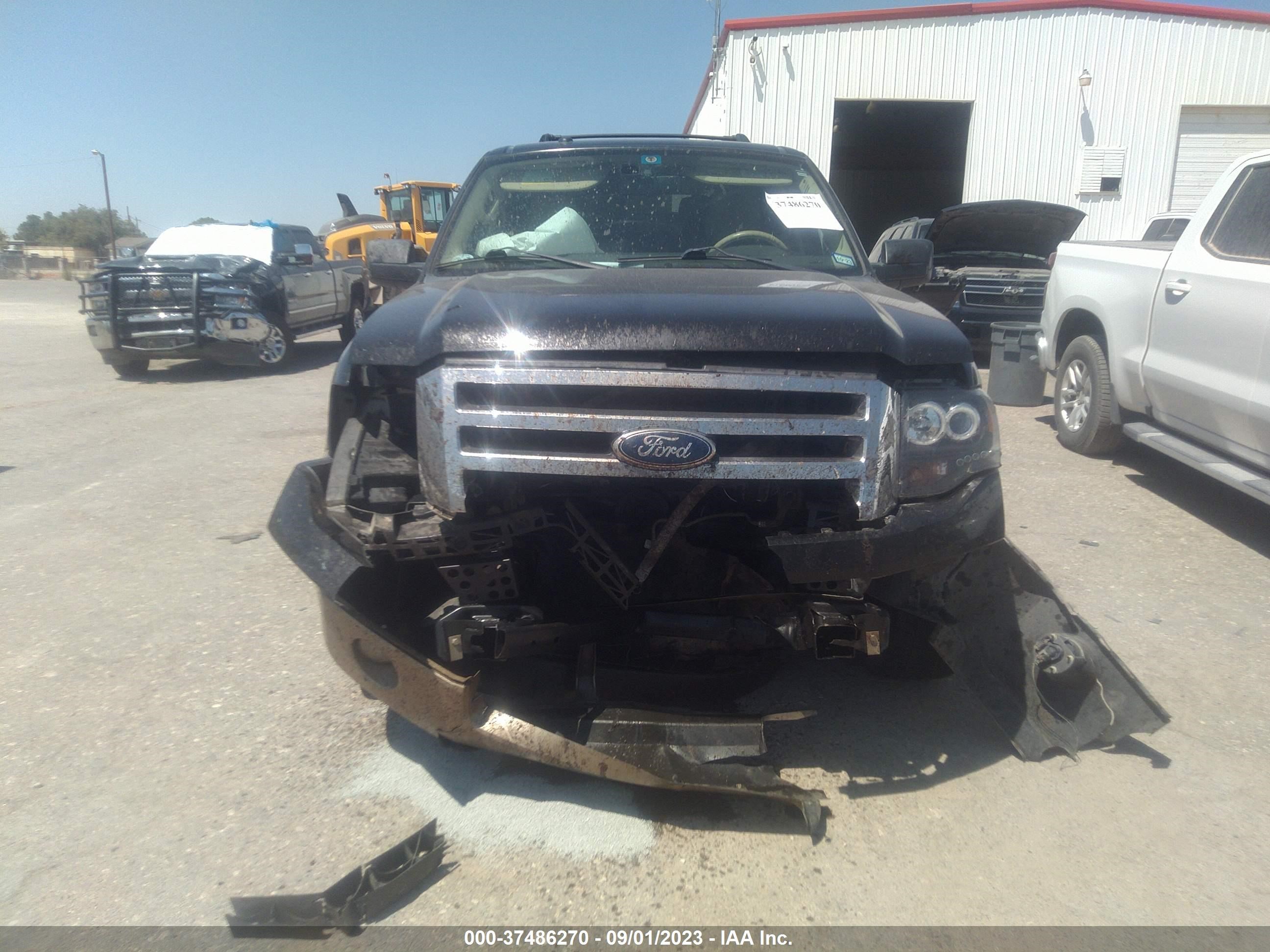 Photo 11 VIN: 1FMJK1H54EEF47413 - FORD EXPEDITION 