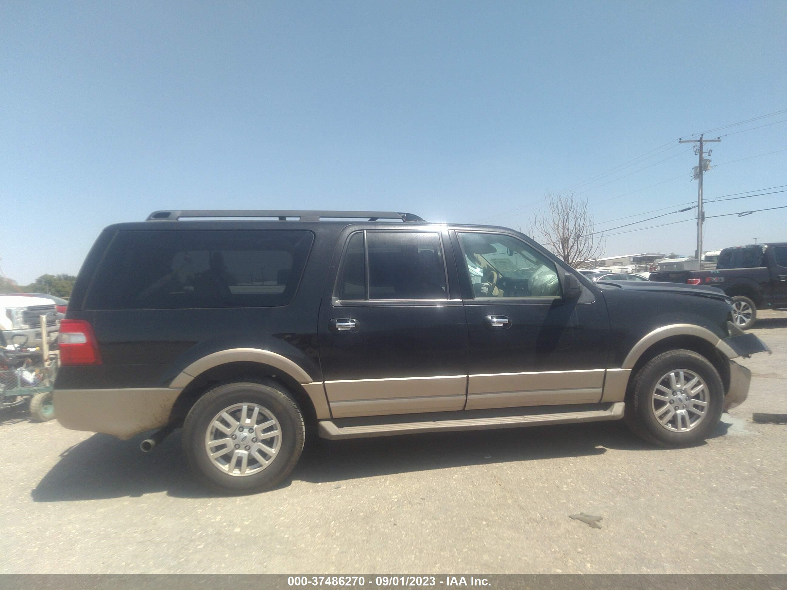 Photo 12 VIN: 1FMJK1H54EEF47413 - FORD EXPEDITION 