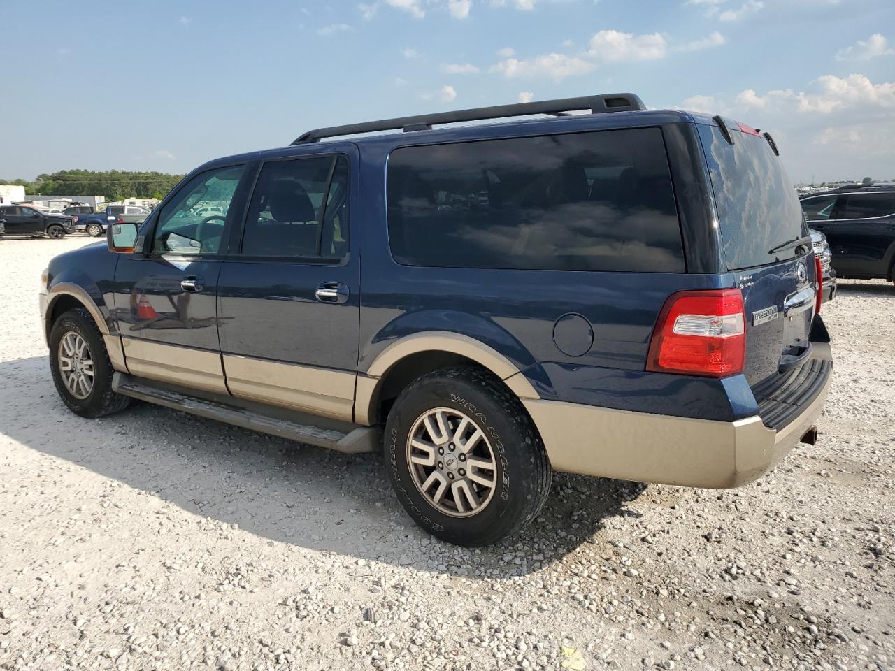 Photo 1 VIN: 1FMJK1H56EEF17345 - FORD EXPEDITION 