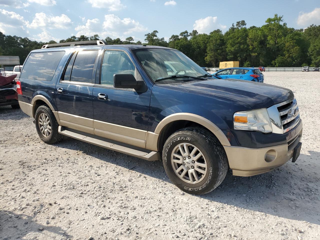 Photo 3 VIN: 1FMJK1H56EEF17345 - FORD EXPEDITION 