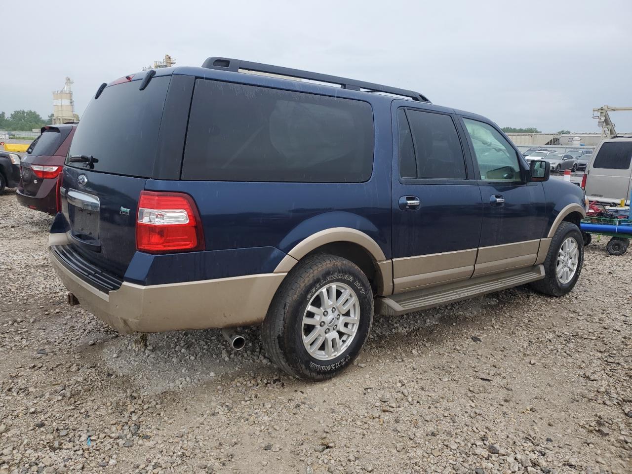 Photo 2 VIN: 1FMJK1J53EEF36333 - FORD EXPEDITION 