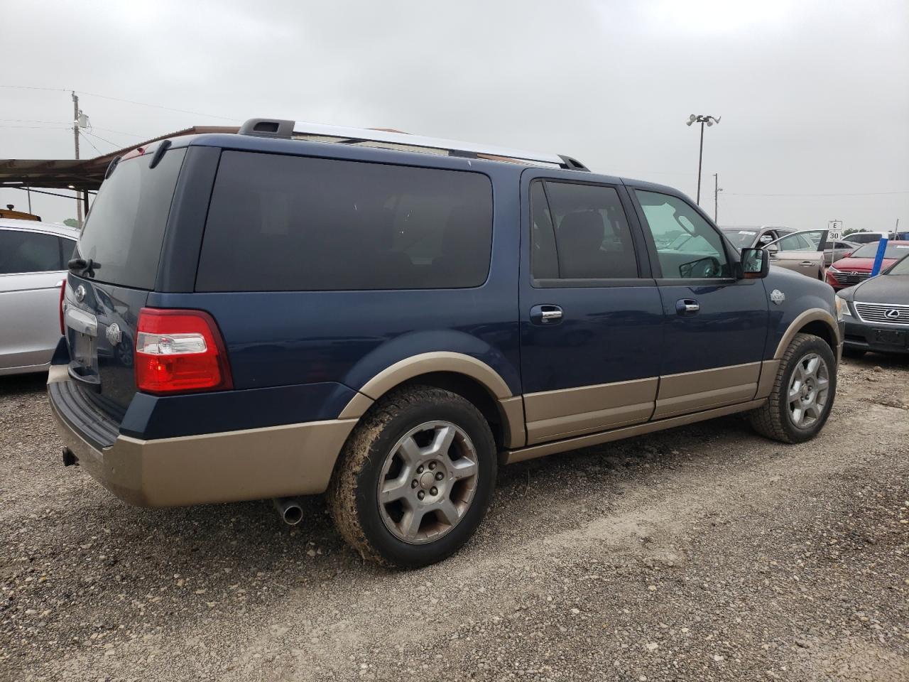 Photo 2 VIN: 1FMJK1J55DEF27132 - FORD EXPEDITION 