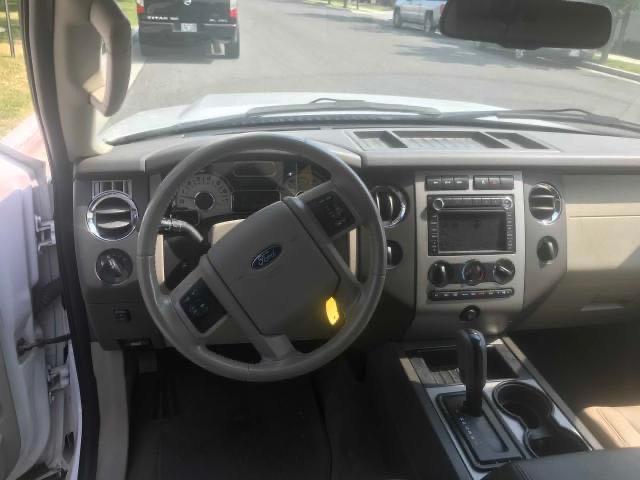 Photo 8 VIN: 1FMJK1J59BEF24392 - FORD EXPEDITION 