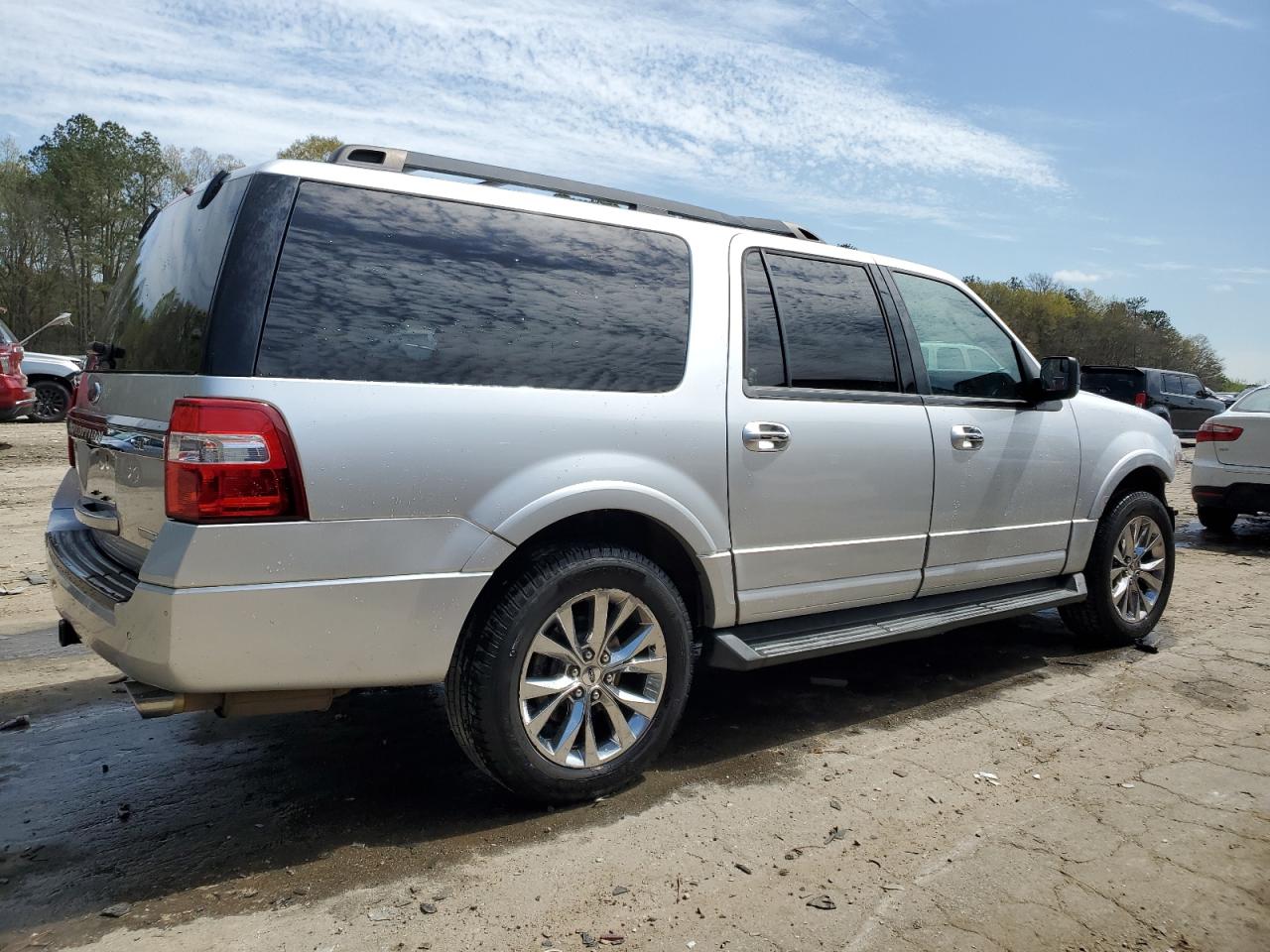 Photo 2 VIN: 1FMJK1JT2HEA02422 - FORD EXPEDITION 