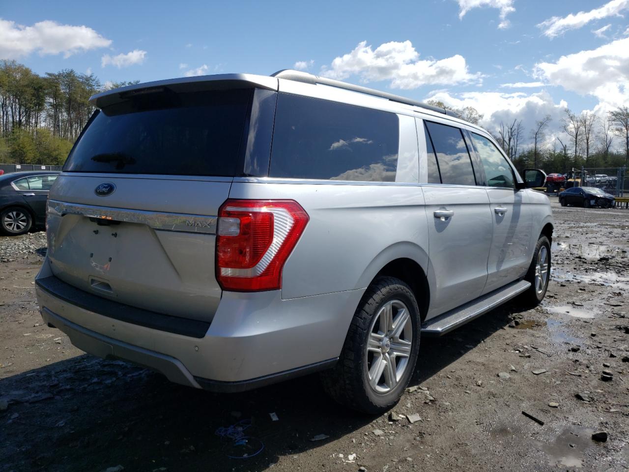 Photo 2 VIN: 1FMJK1JT9KEA59904 - FORD EXPEDITION 