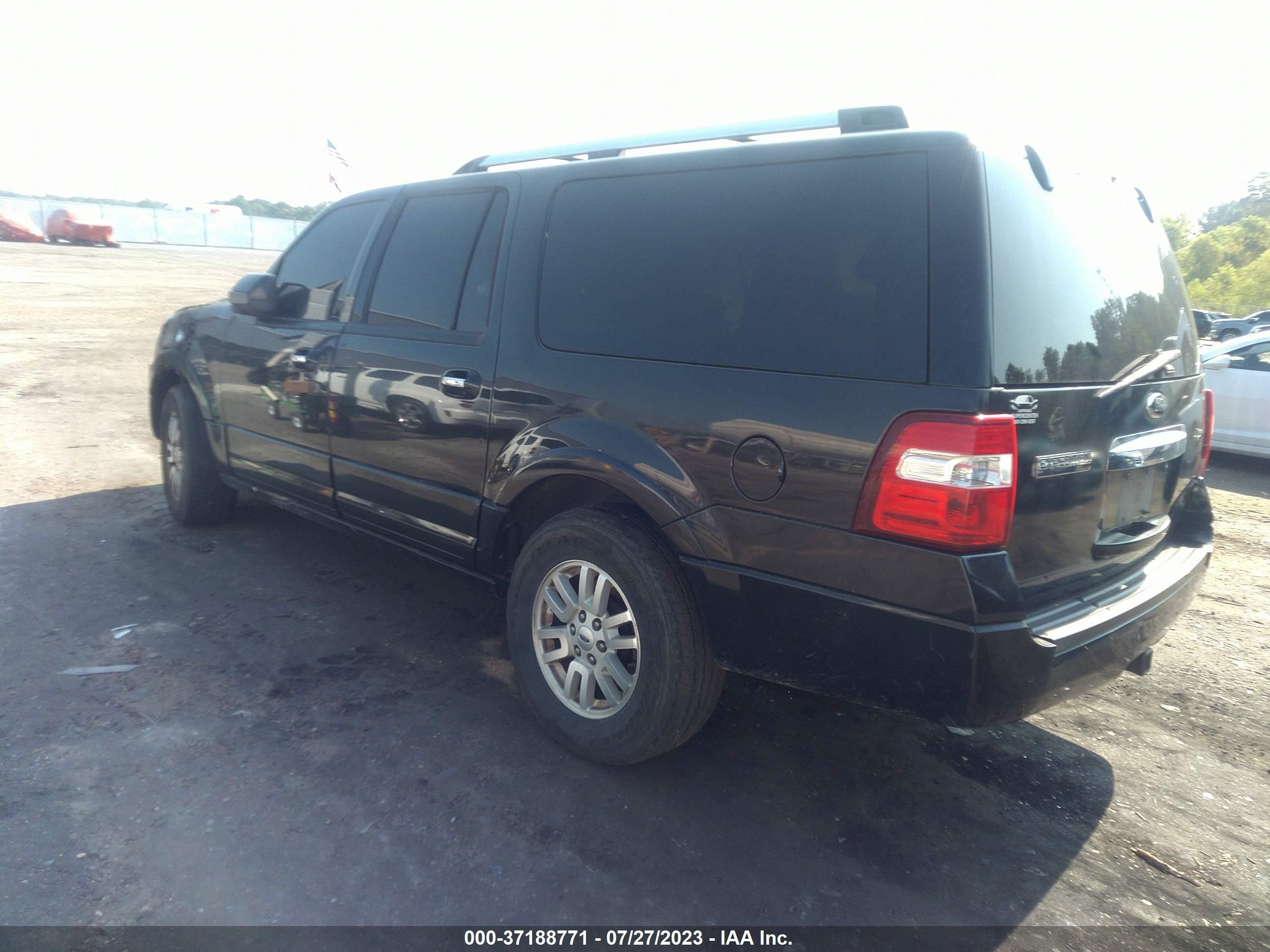 Photo 2 VIN: 1FMJK1K57EEF51979 - FORD EXPEDITION 