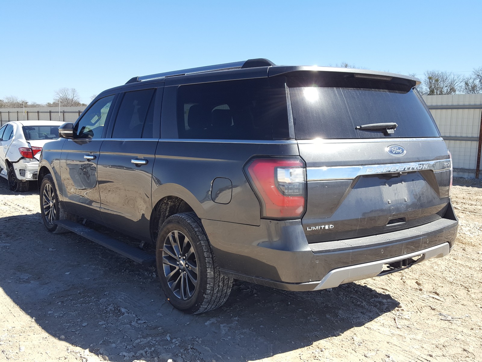 Photo 2 VIN: 1FMJK1KT4LEA38393 - FORD EXPEDITION 