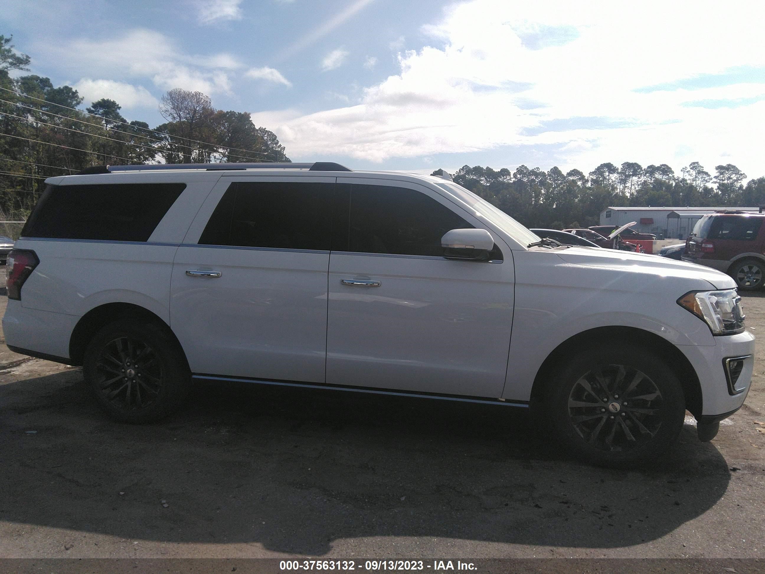 Photo 12 VIN: 1FMJK1KT5KEA35548 - FORD EXPEDITION 